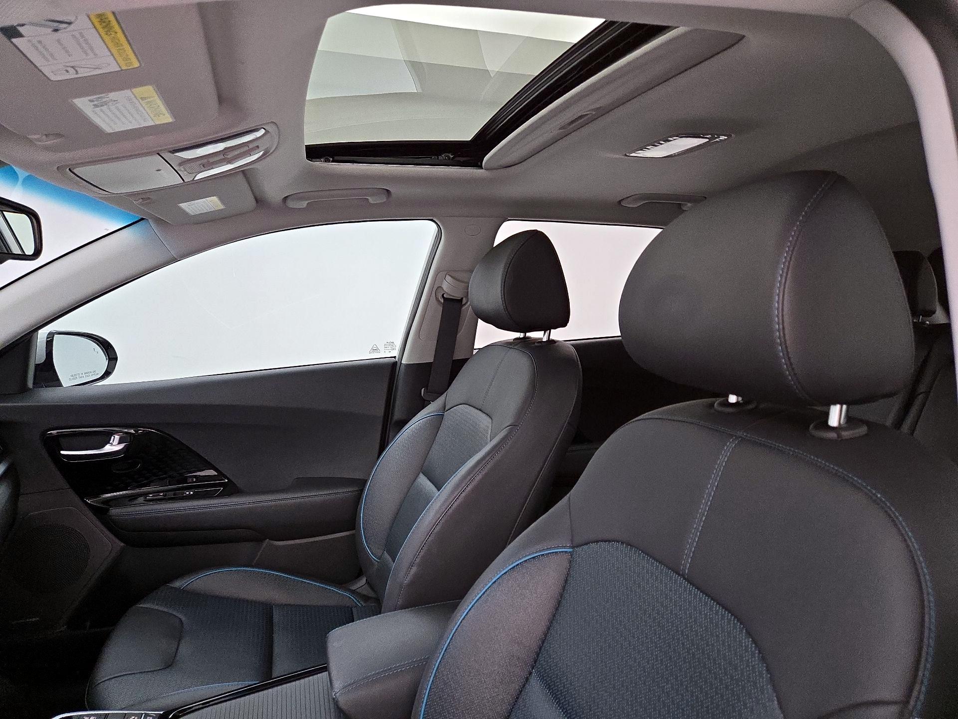 Thumbnail: 2021 Kia Niro - 20
