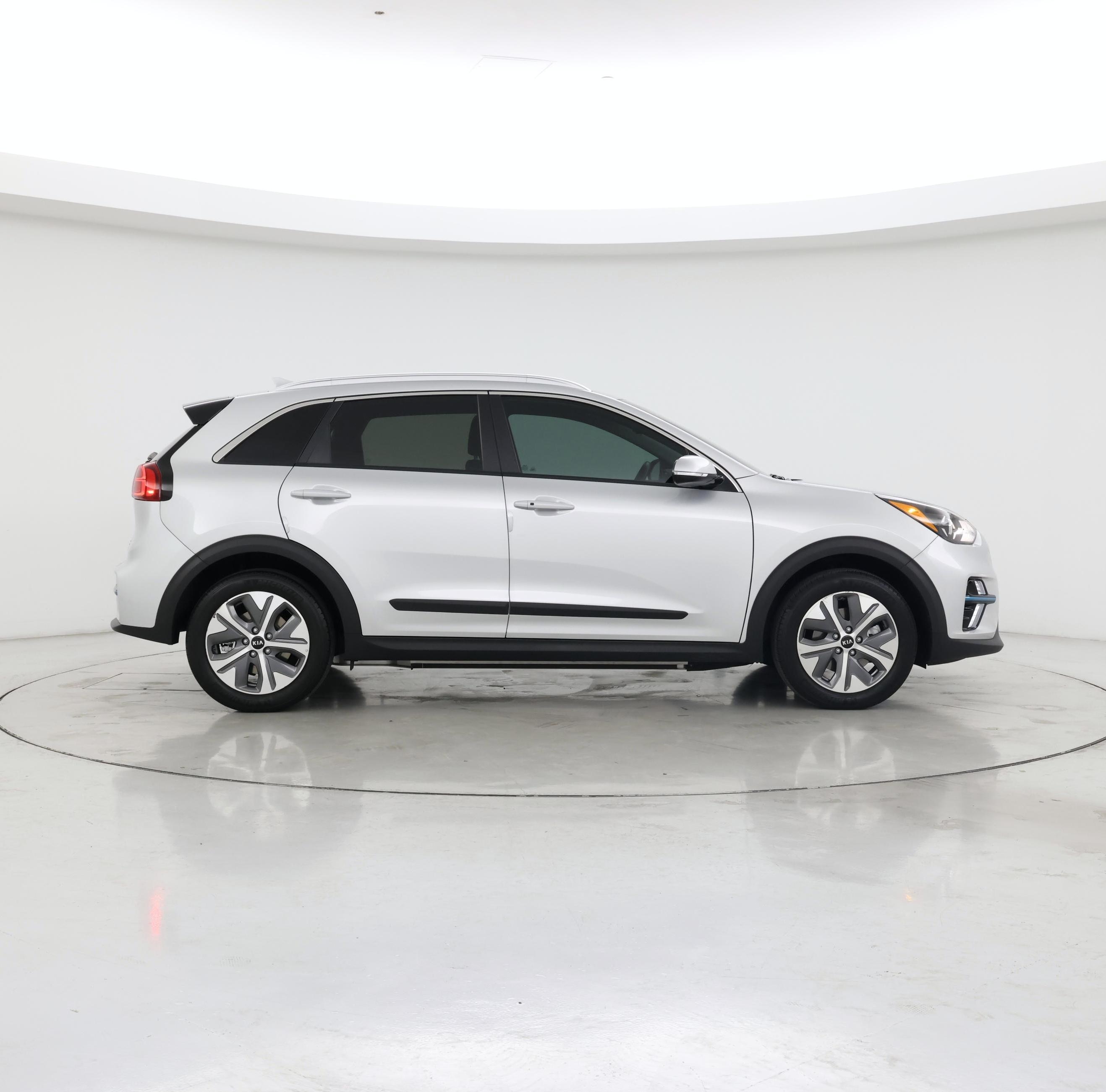 Thumbnail: 2021 Kia Niro - 7