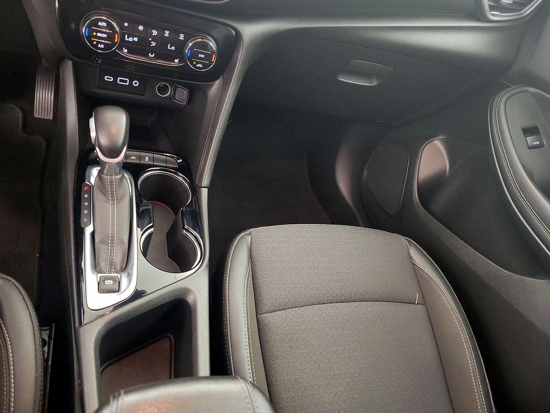 Thumbnail: 2021 Buick Encore GX - 17