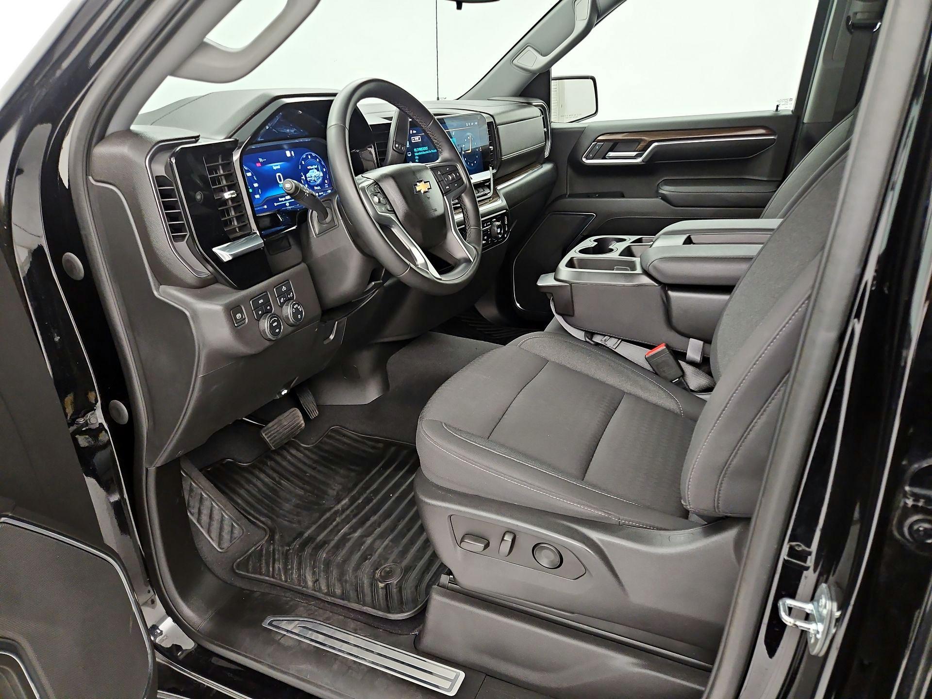 Thumbnail: 2023 Chevrolet Silverado 1500 - 11