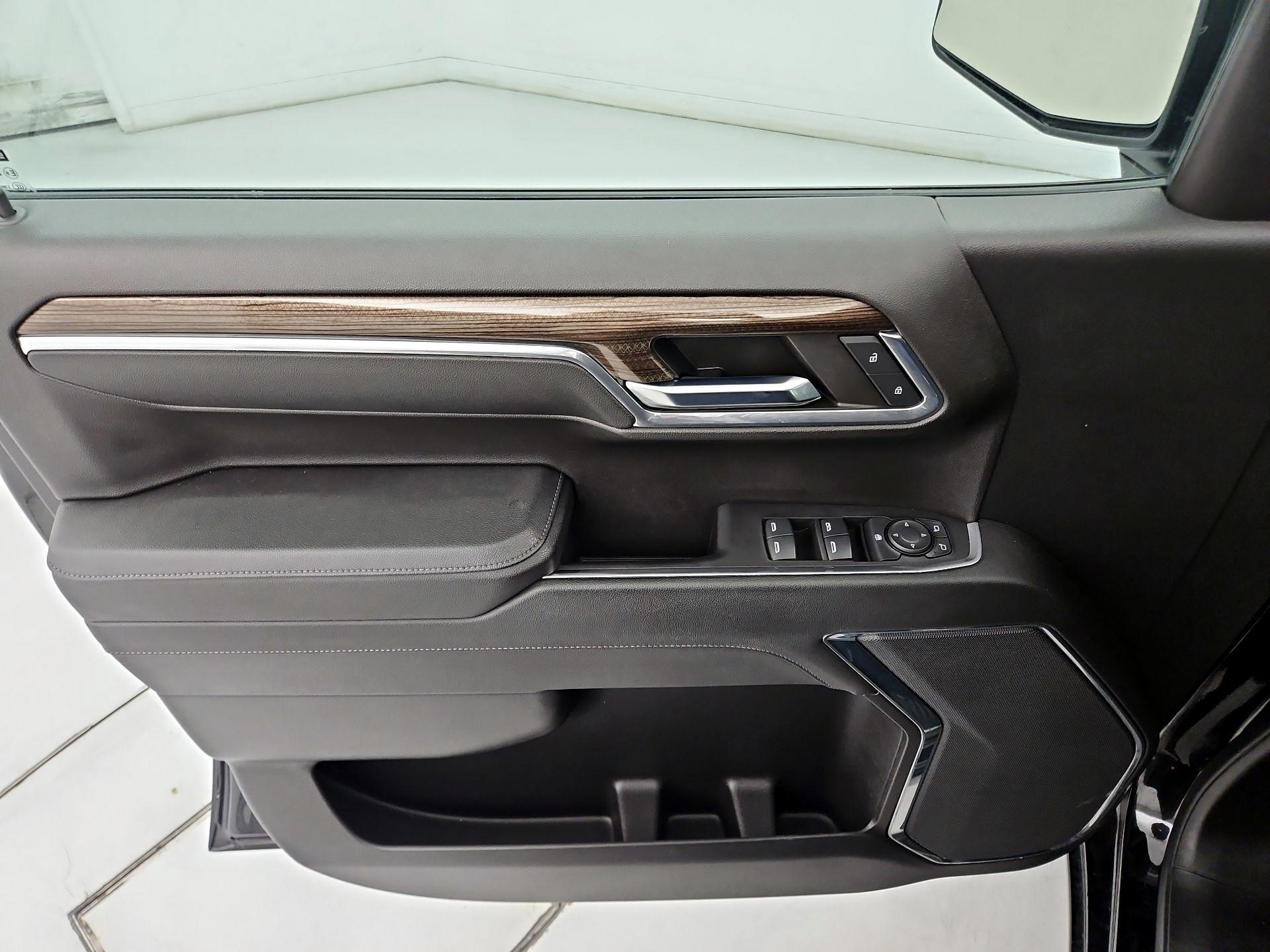 Thumbnail: 2023 Chevrolet Silverado 1500 - 12
