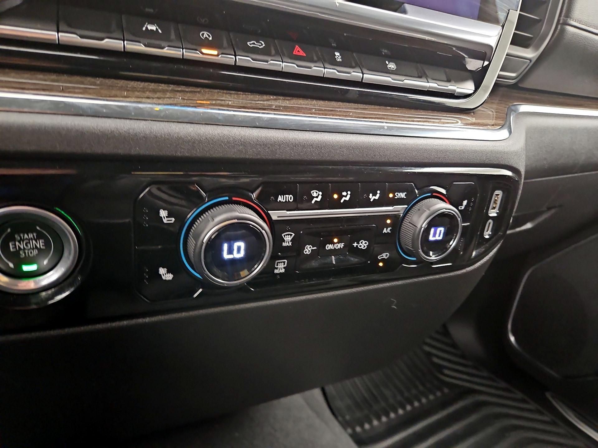 Thumbnail: 2023 Chevrolet Silverado 1500 - 16