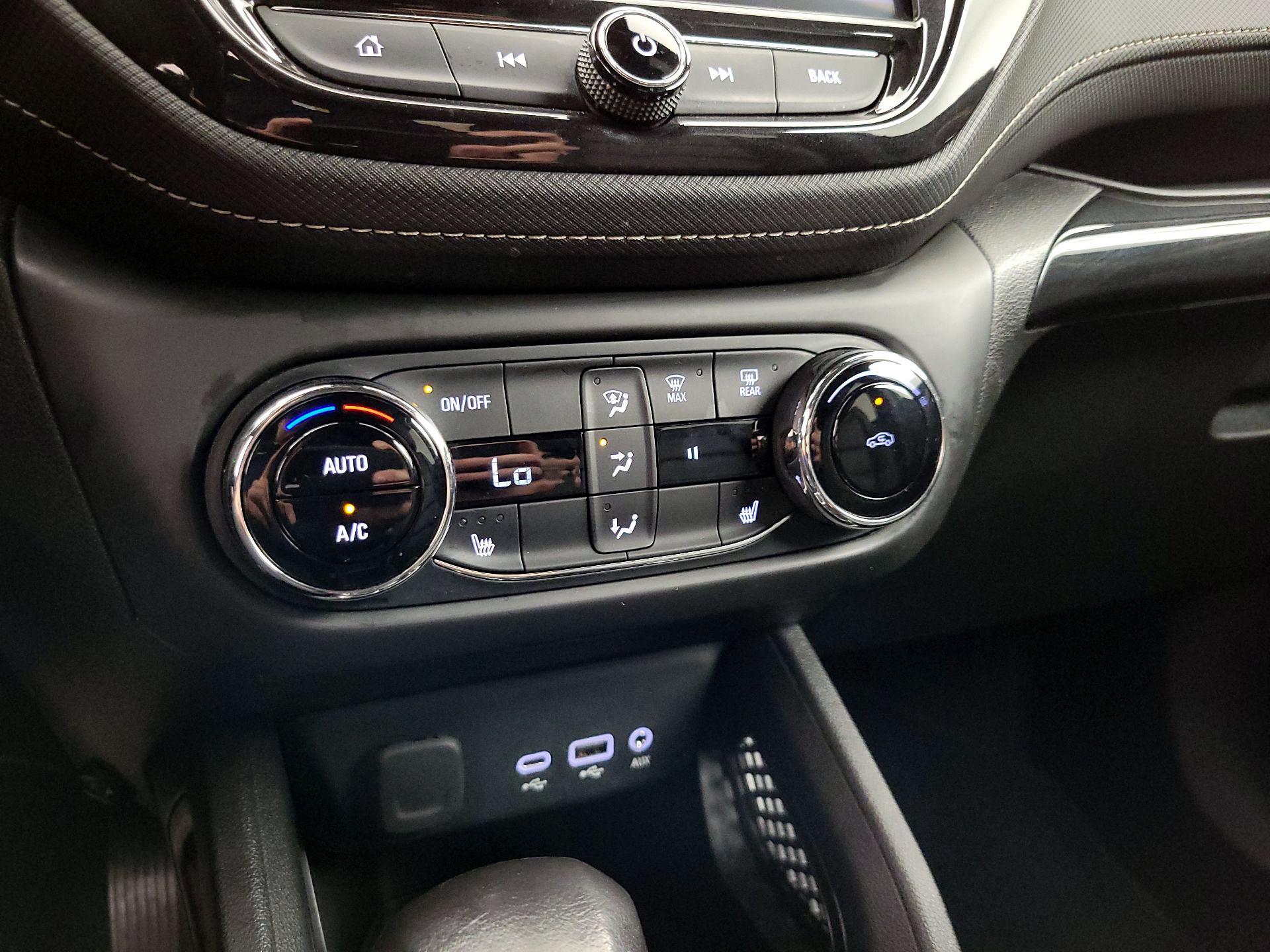 Thumbnail: 2021 Chevrolet TrailBlazer - 16