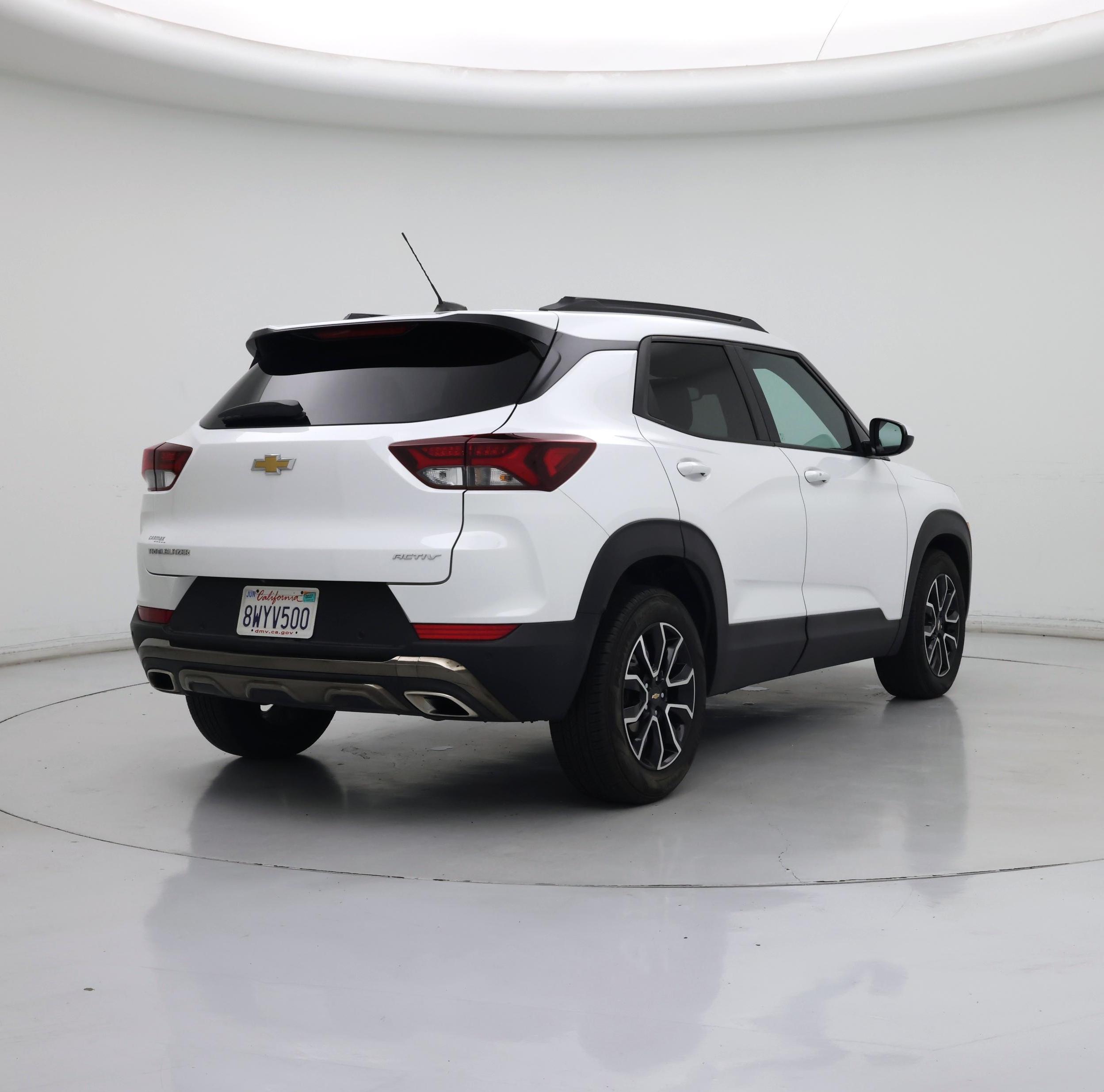 Thumbnail: 2021 Chevrolet TrailBlazer - 8