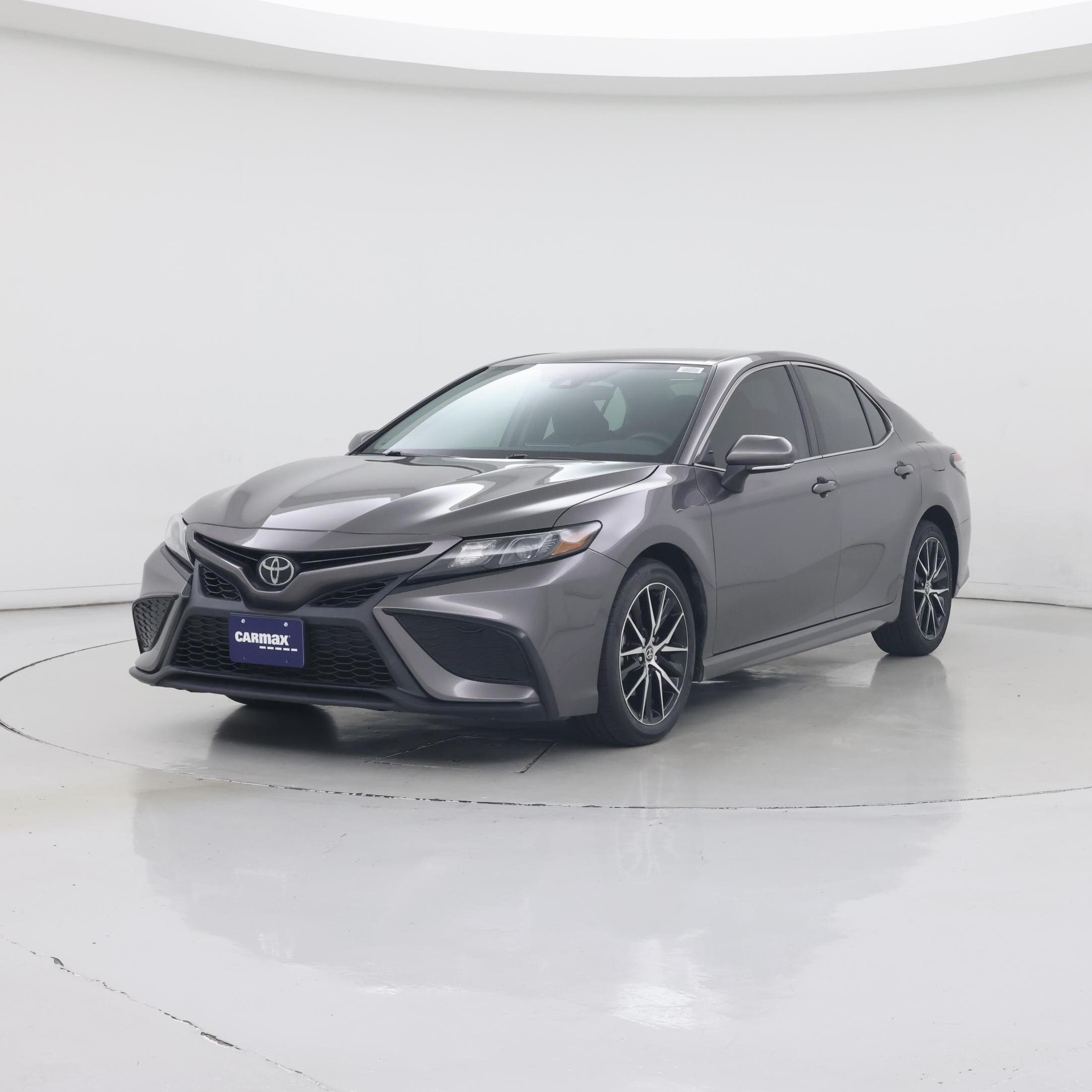 Thumbnail: 2022 Toyota Camry - 4