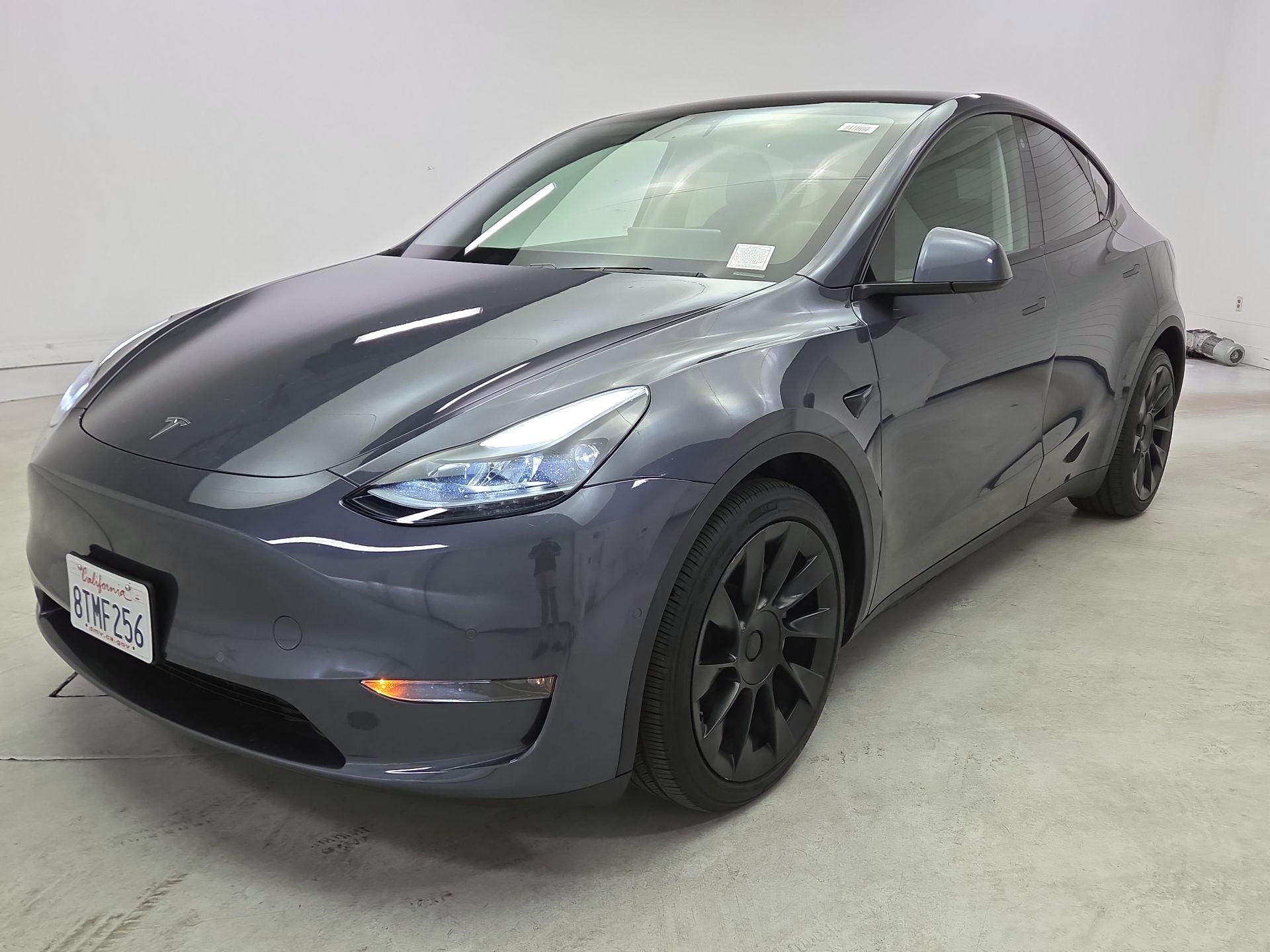Thumbnail: 2021 Tesla Model Y - 3
