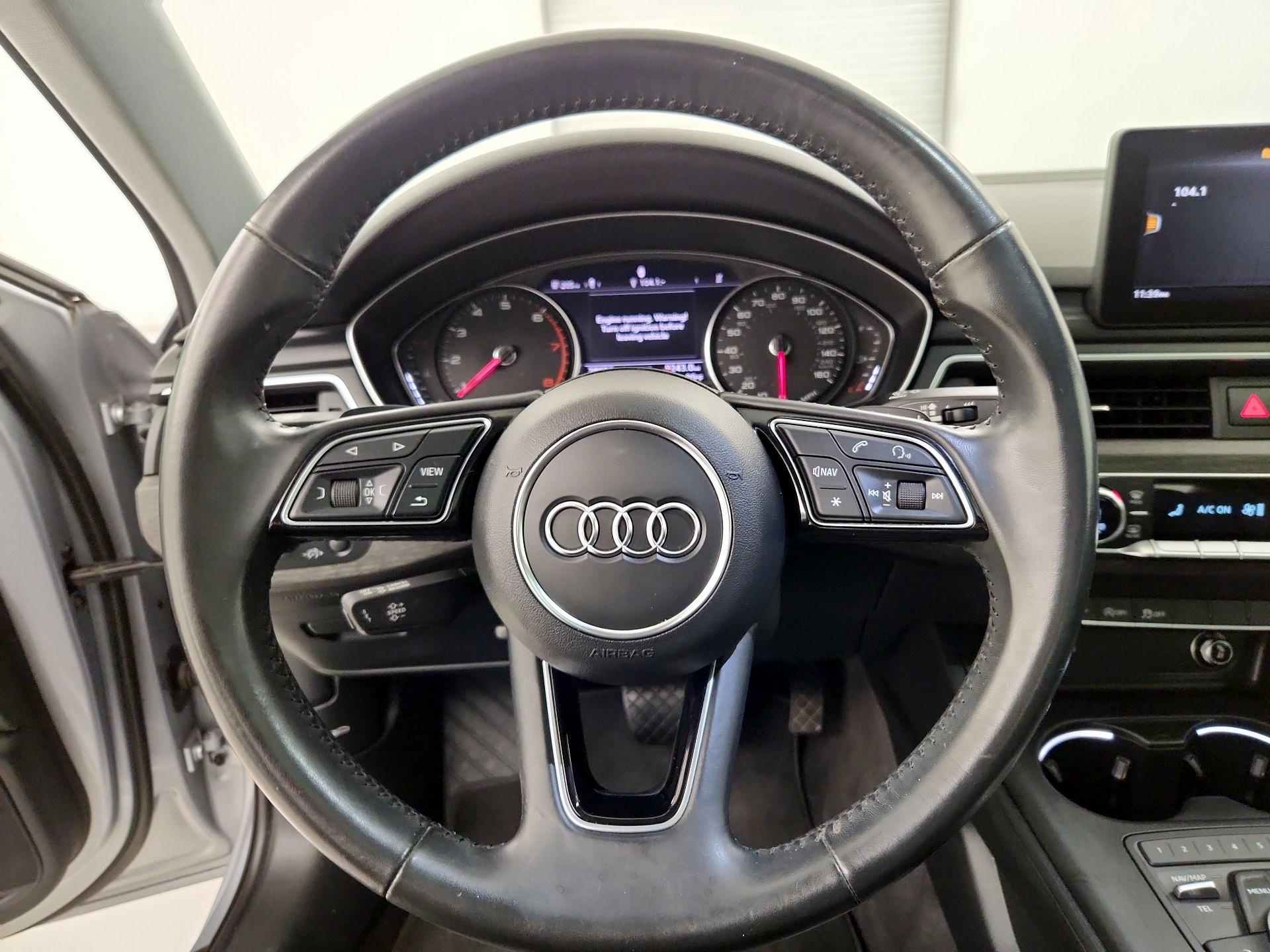 Thumbnail: 2019 Audi A4 - 10
