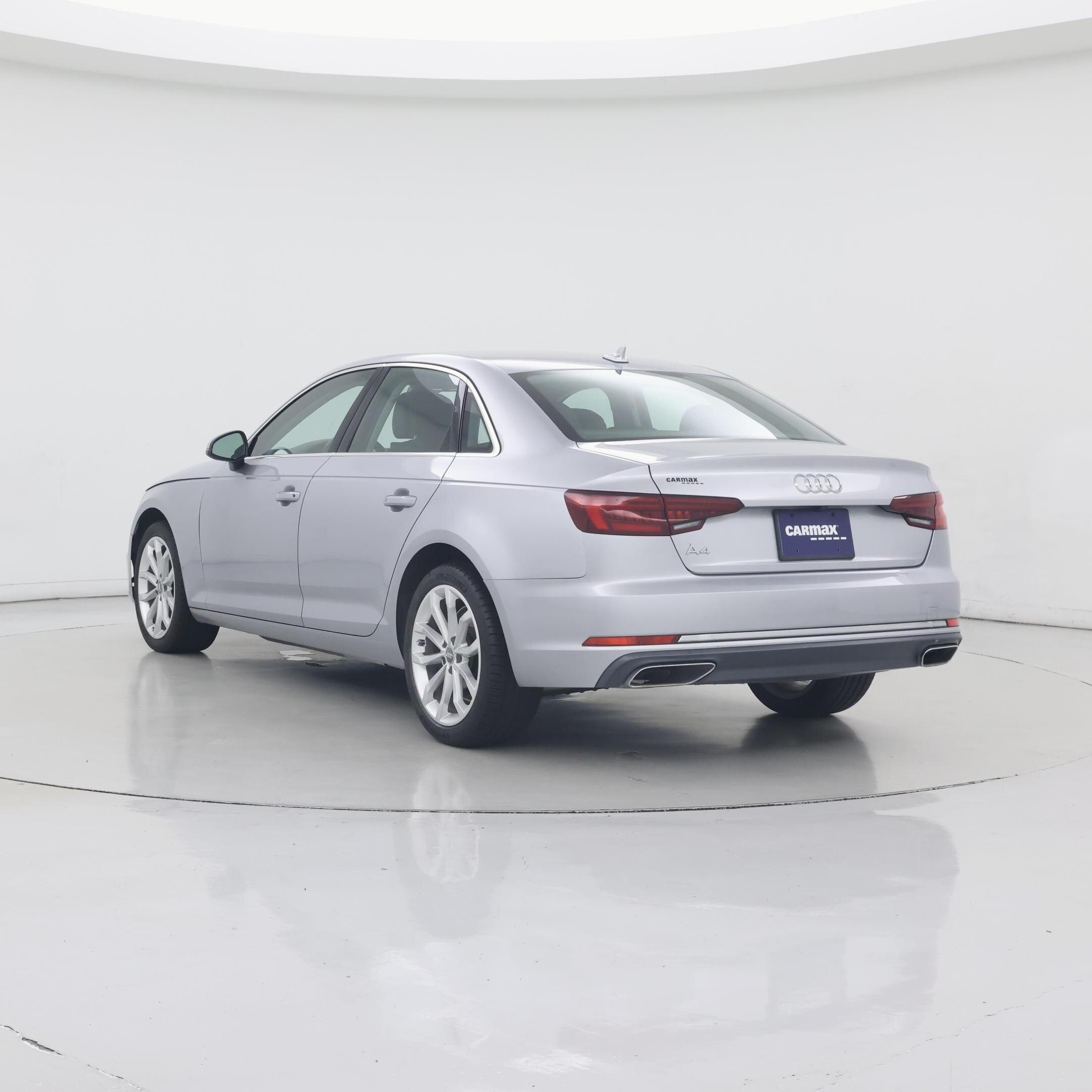 Thumbnail: 2019 Audi A4 - 2