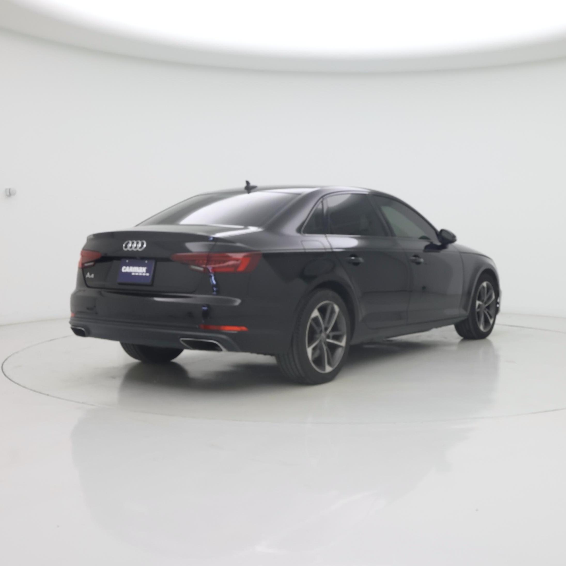 Thumbnail: 2019 Audi A4 - 8