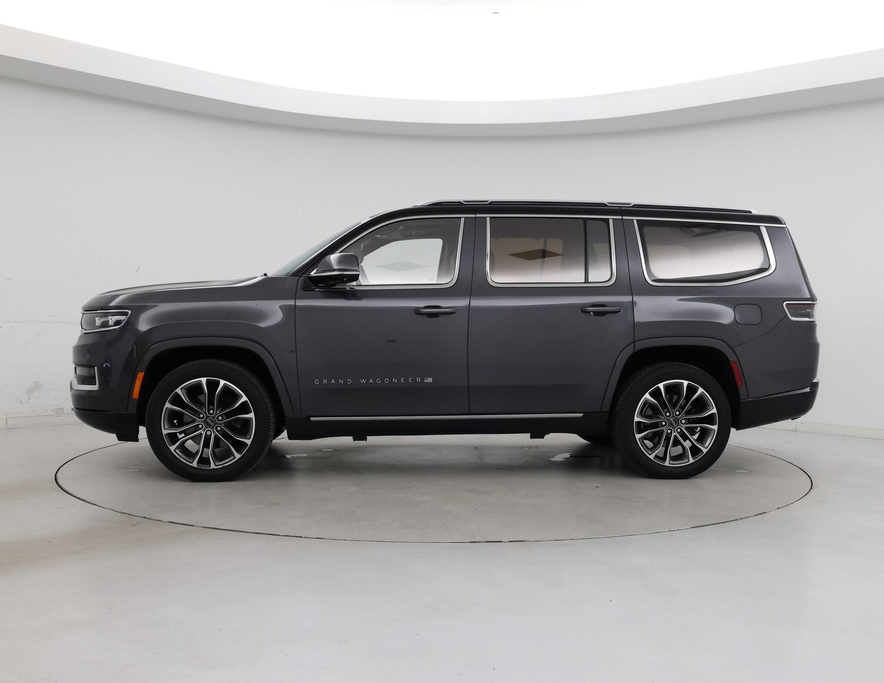 Thumbnail: 2022 Jeep Grand Wagoneer - 3