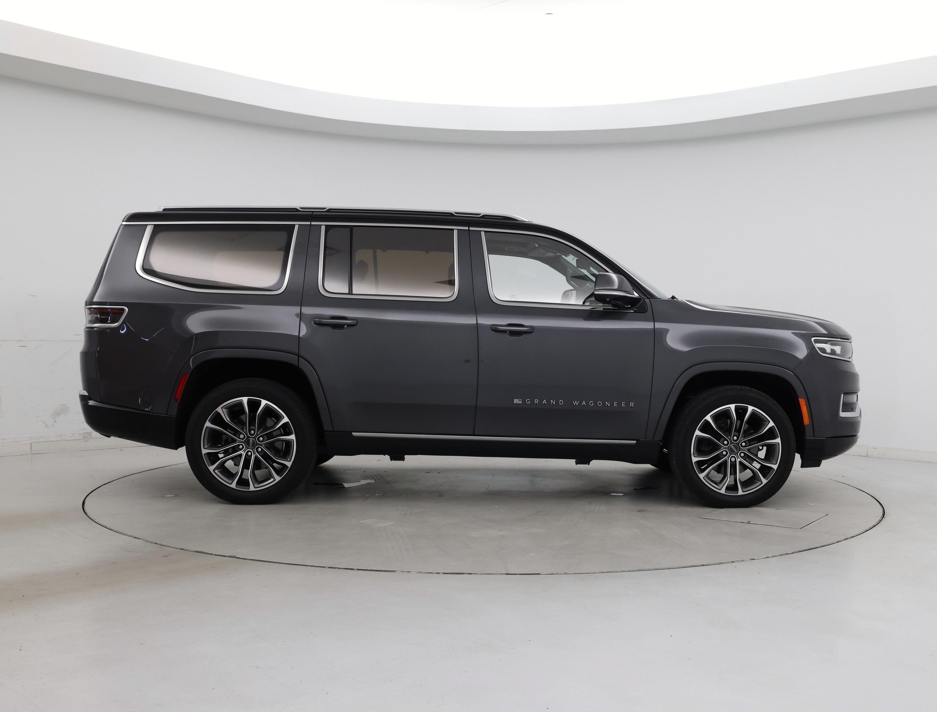 Thumbnail: 2022 Jeep Grand Wagoneer - 7
