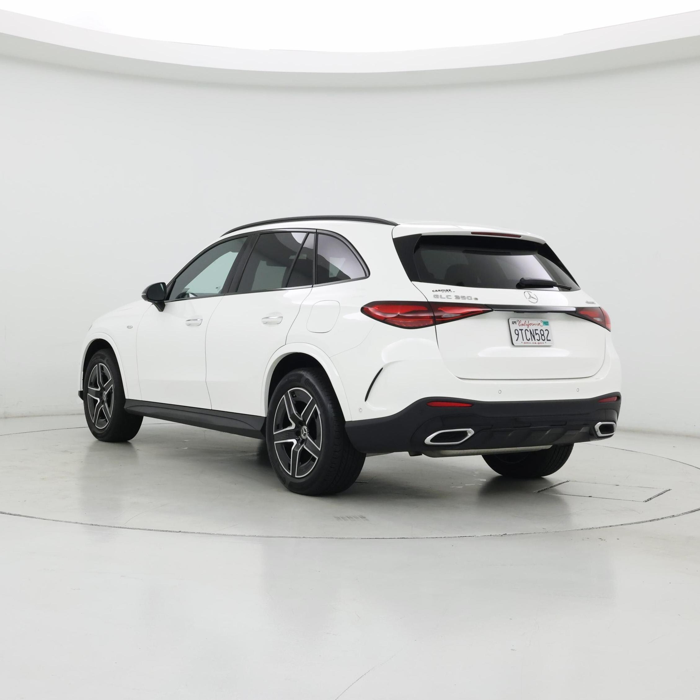 Thumbnail: 2025 Mercedes-Benz GLC - 2