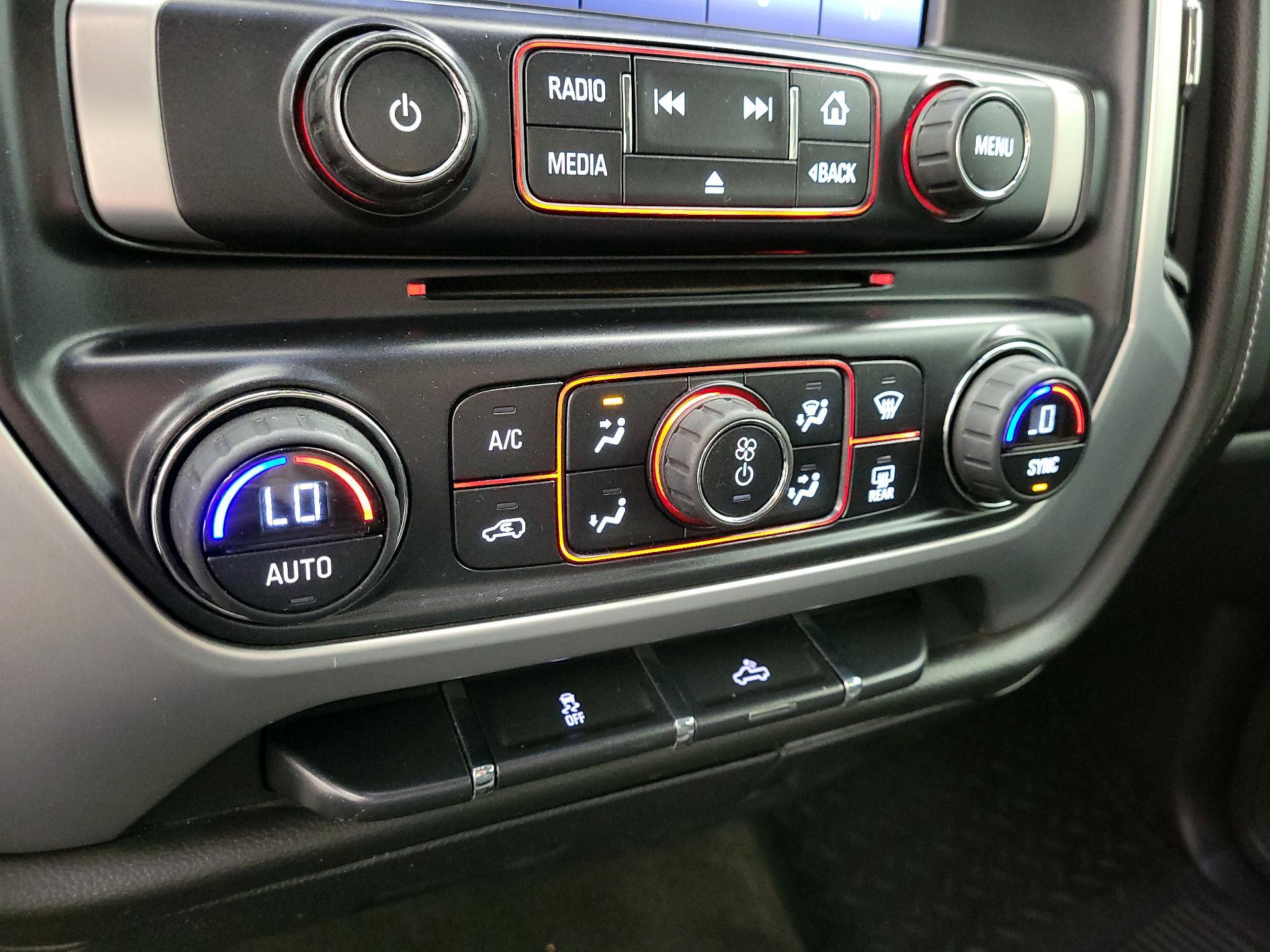 Thumbnail: 2015 GMC Sierra 1500 - 17