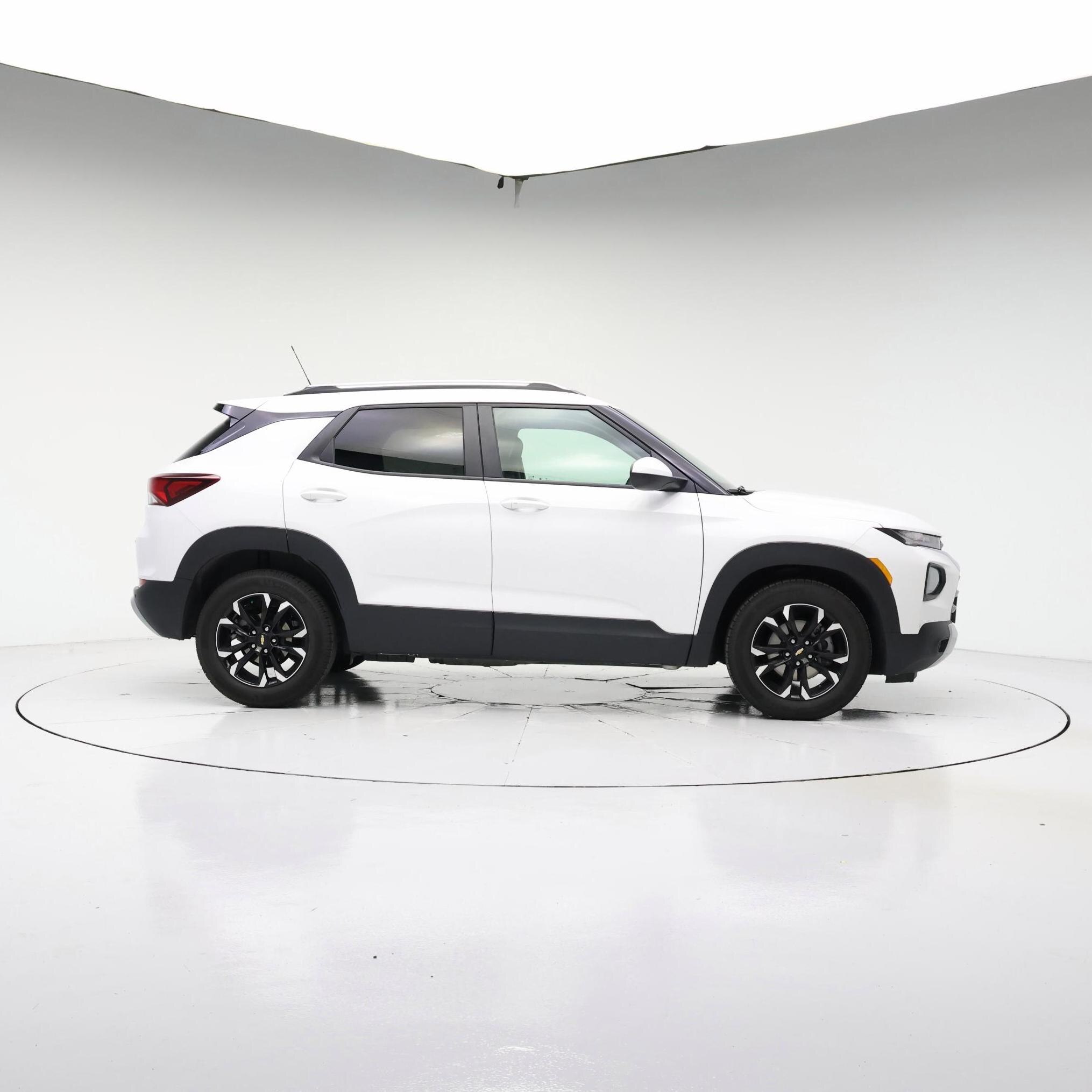 Thumbnail: 2023 Chevrolet TrailBlazer - 7