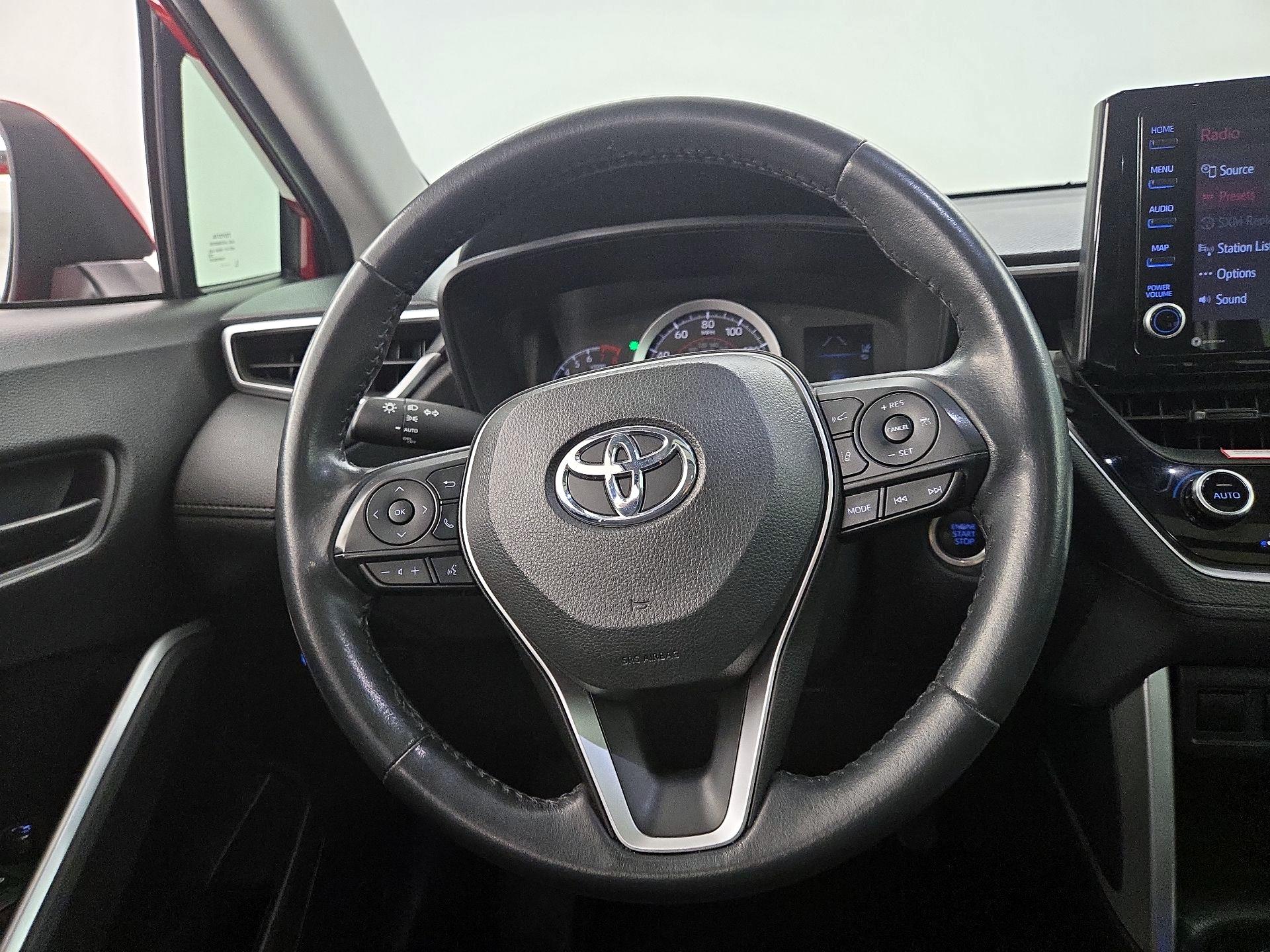Thumbnail: 2022 Toyota Corolla Cross - 10