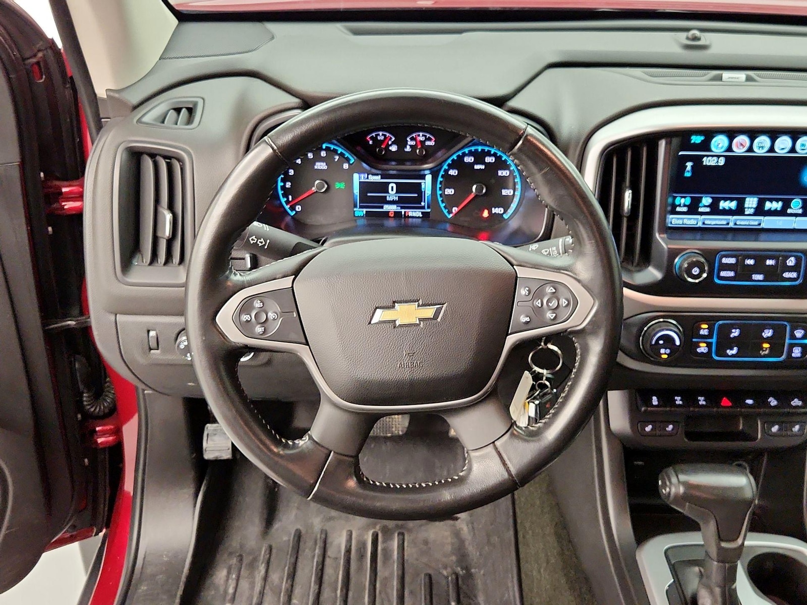 2018 Chevrolet Colorado ZR2 - Photo 11