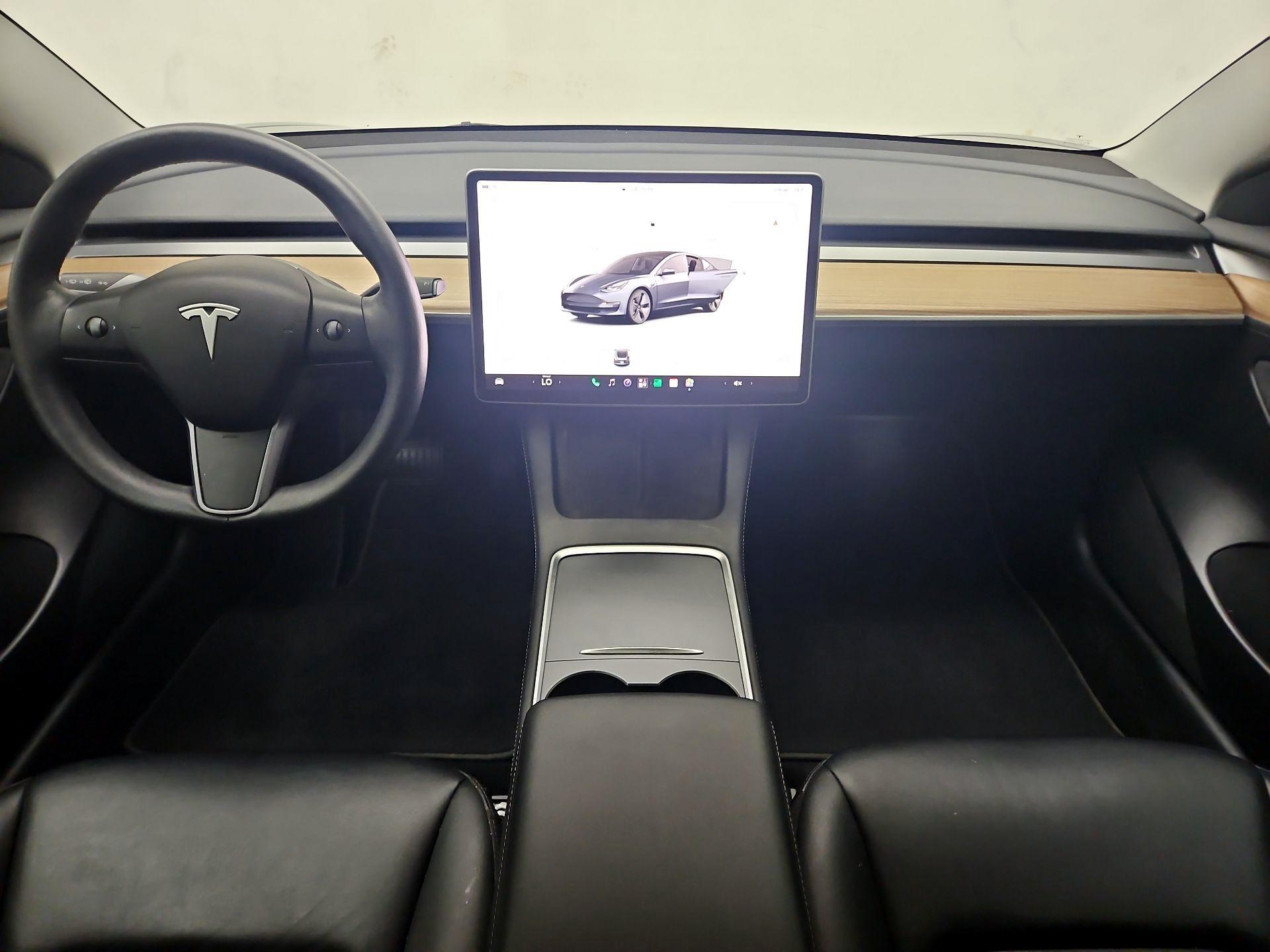 Thumbnail: 2022 Tesla Model 3 - 9