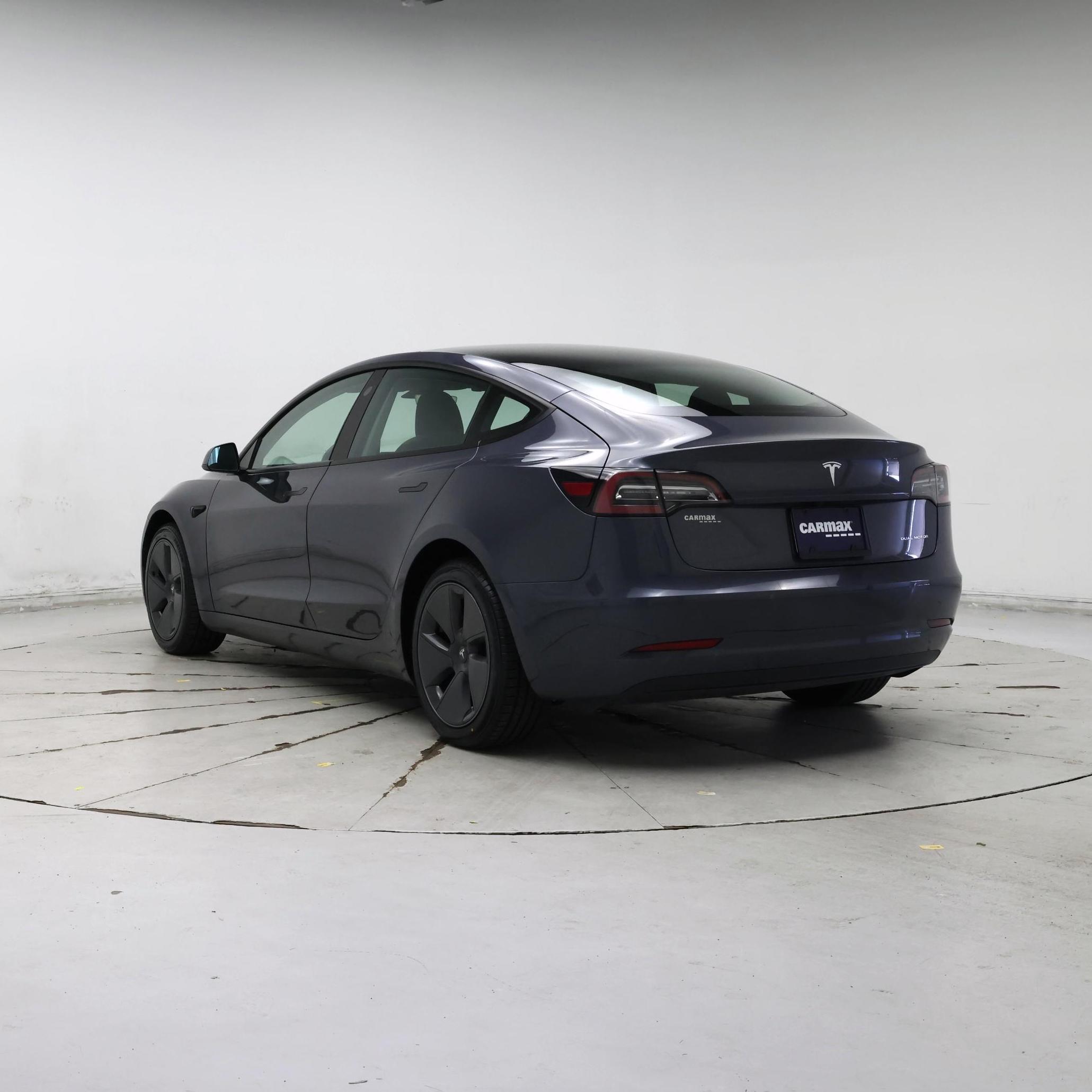 Thumbnail: 2022 Tesla Model 3 - 2