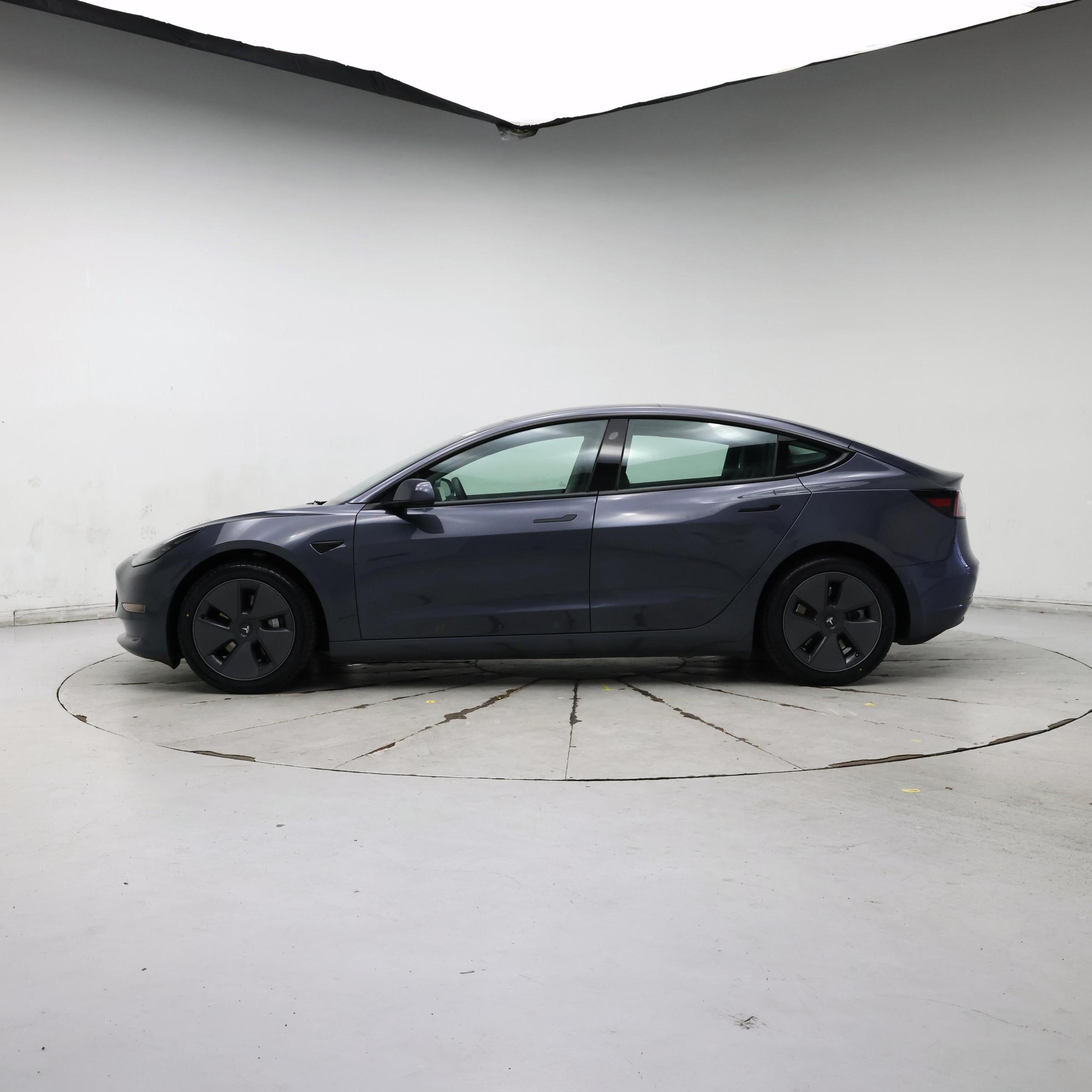 Thumbnail: 2022 Tesla Model 3 - 3
