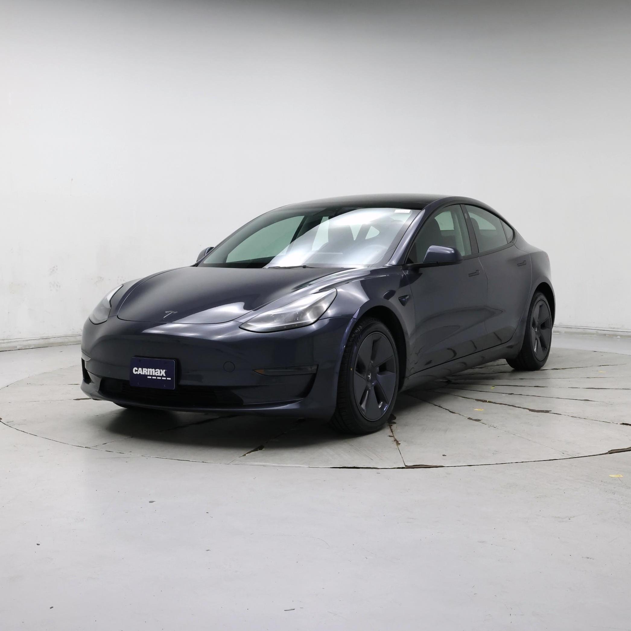 Thumbnail: 2022 Tesla Model 3 - 4