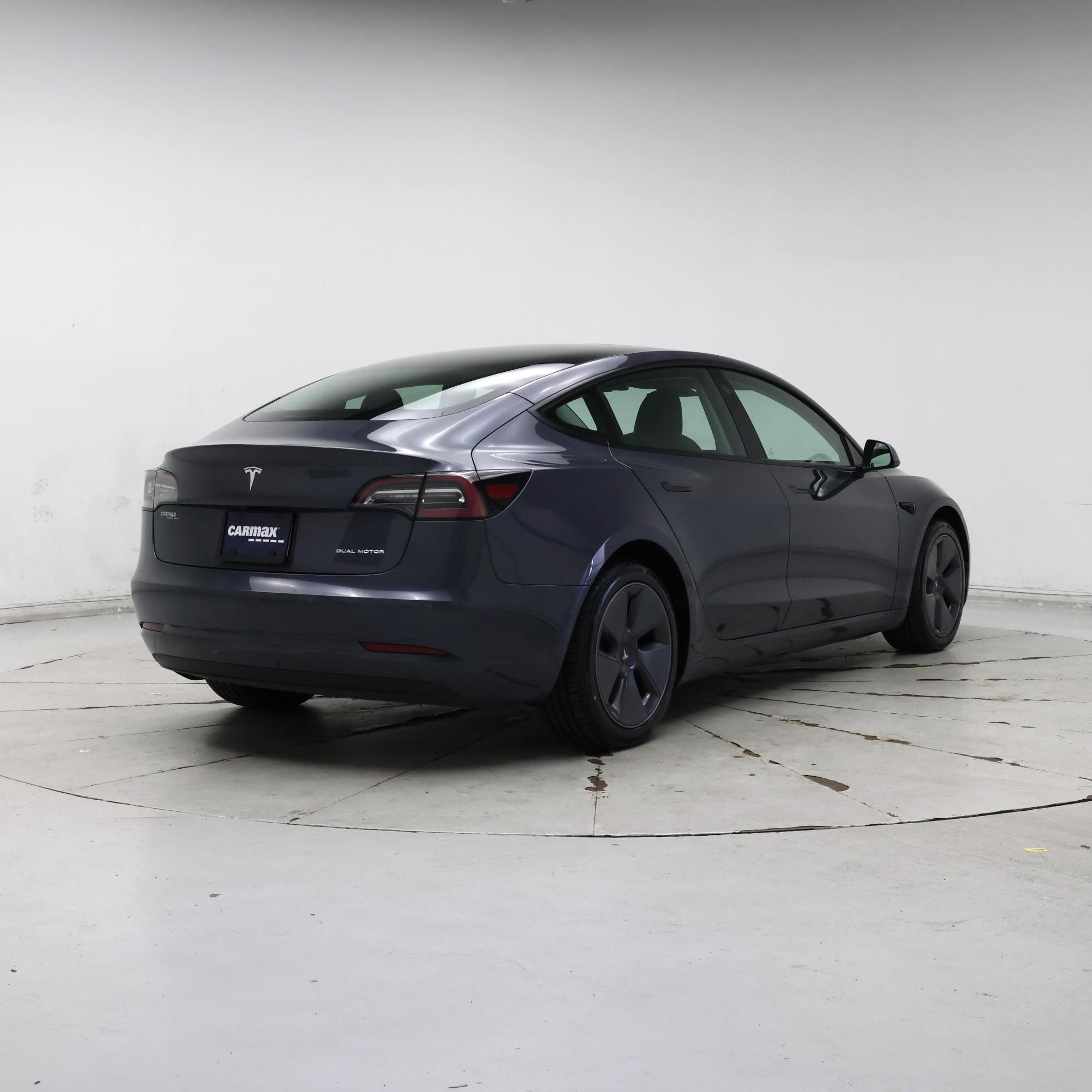 Thumbnail: 2022 Tesla Model 3 - 8