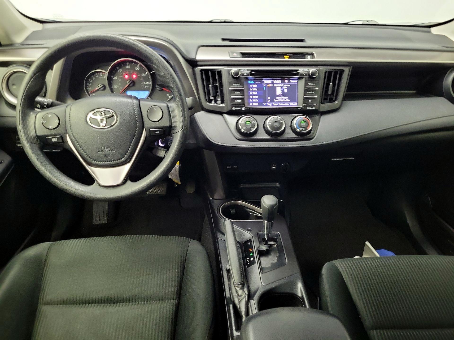 Thumbnail: 2016 Toyota RAV4 - 9