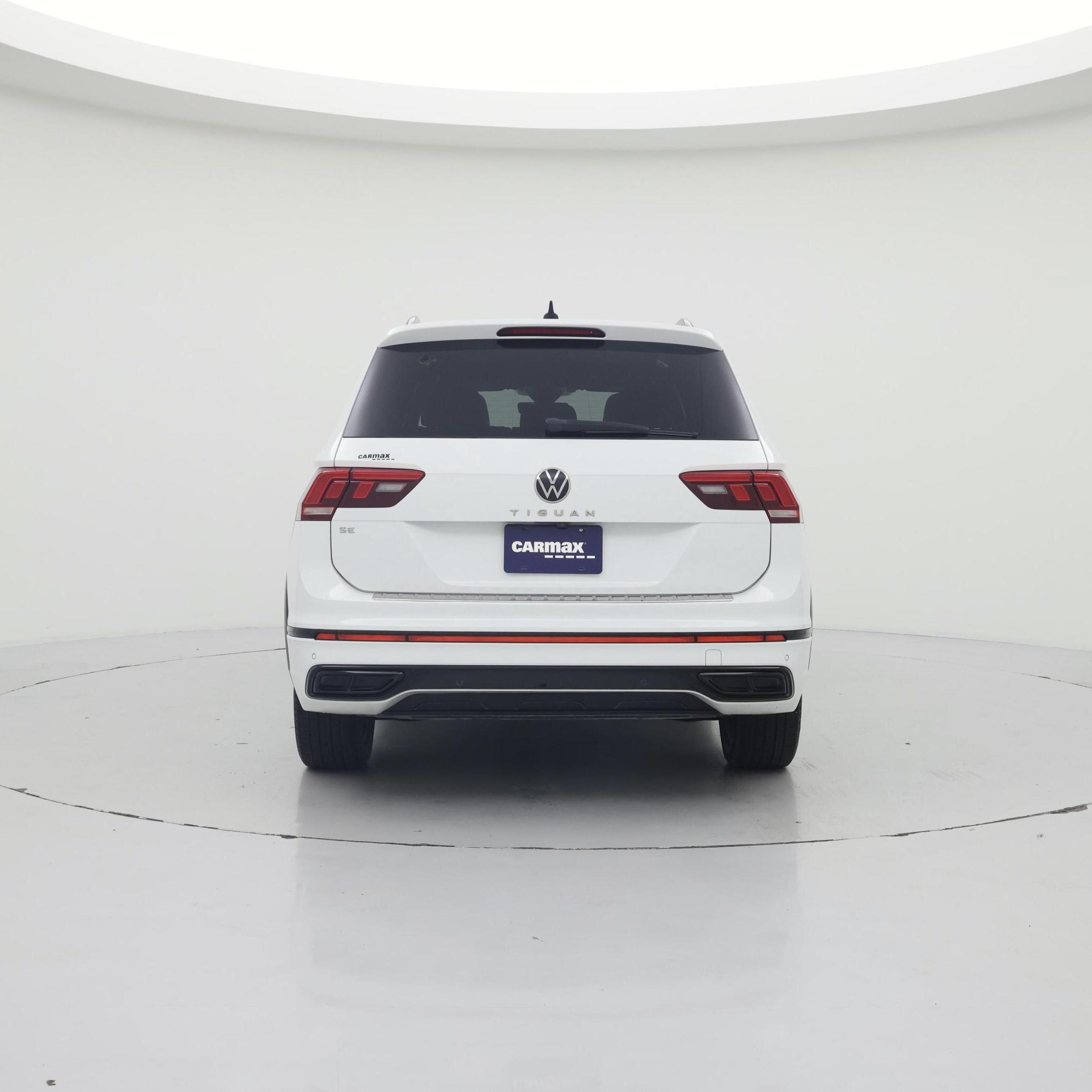 Thumbnail: 2022 Volkswagen Tiguan - 6