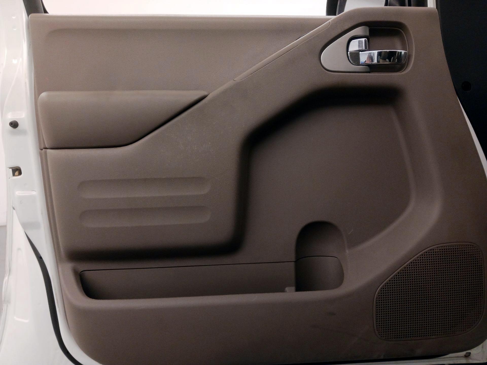 Thumbnail: 2017 Nissan Frontier - 12