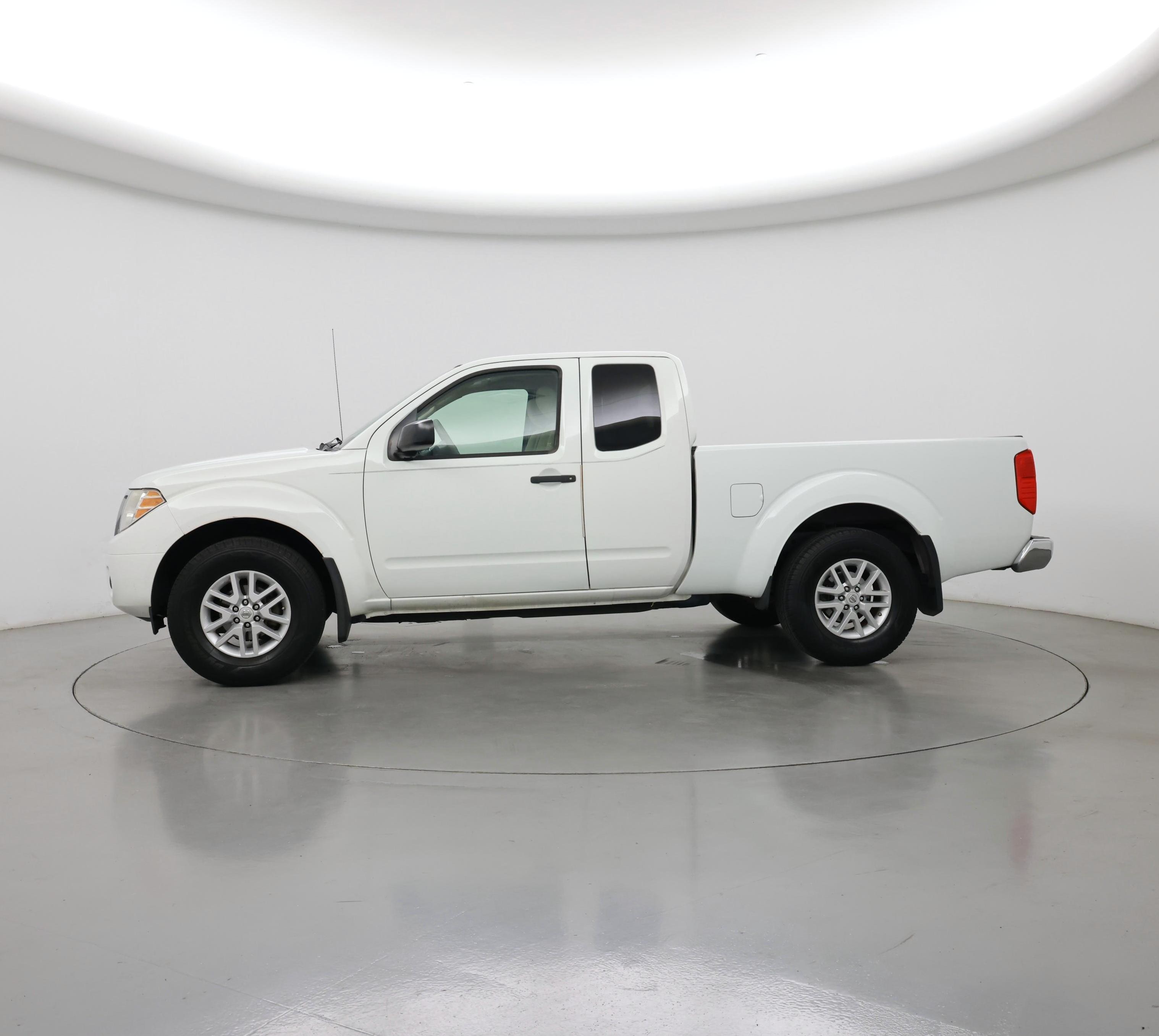Thumbnail: 2017 Nissan Frontier - 3