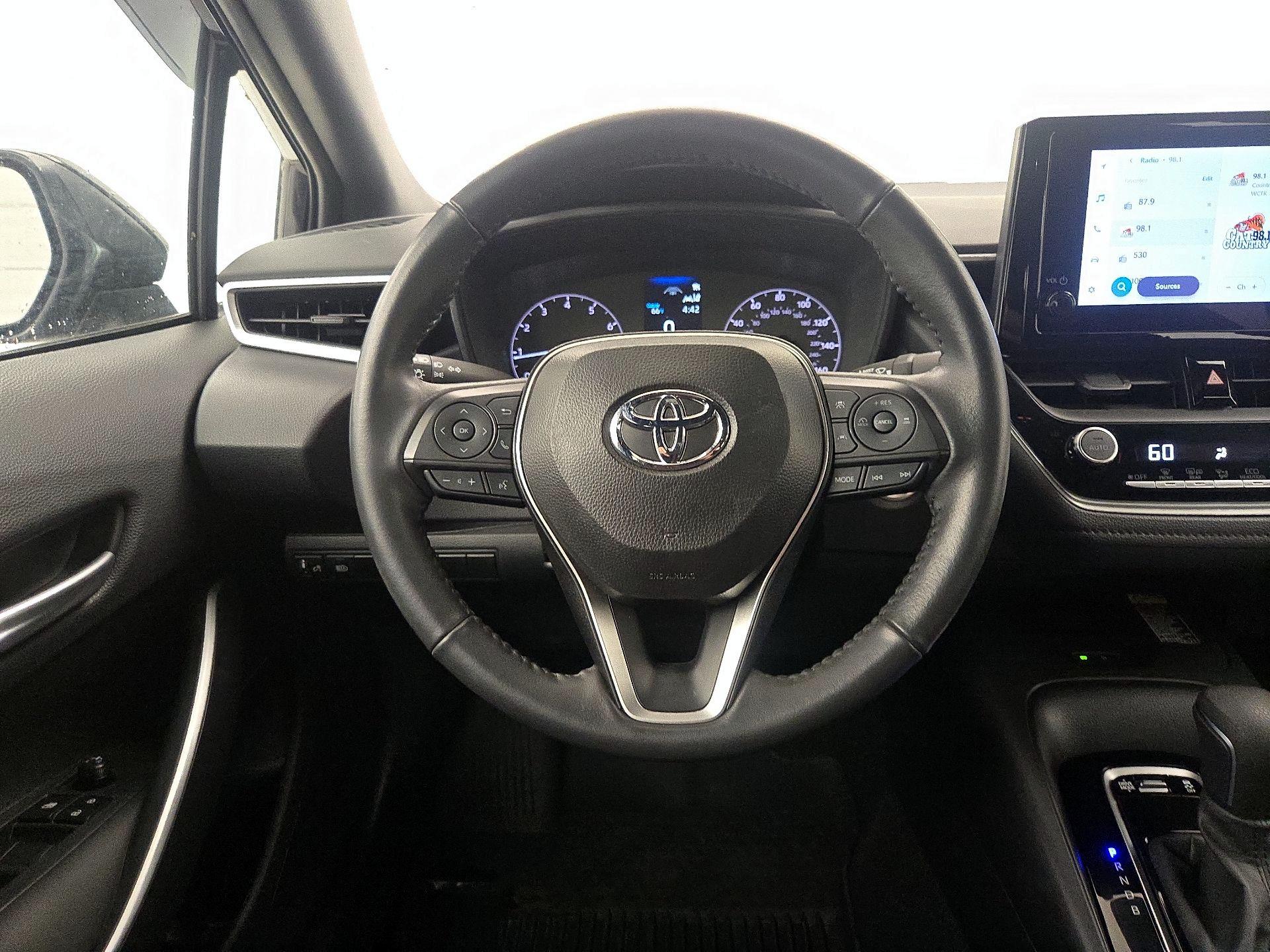 Thumbnail: 2024 Toyota Corolla - 10