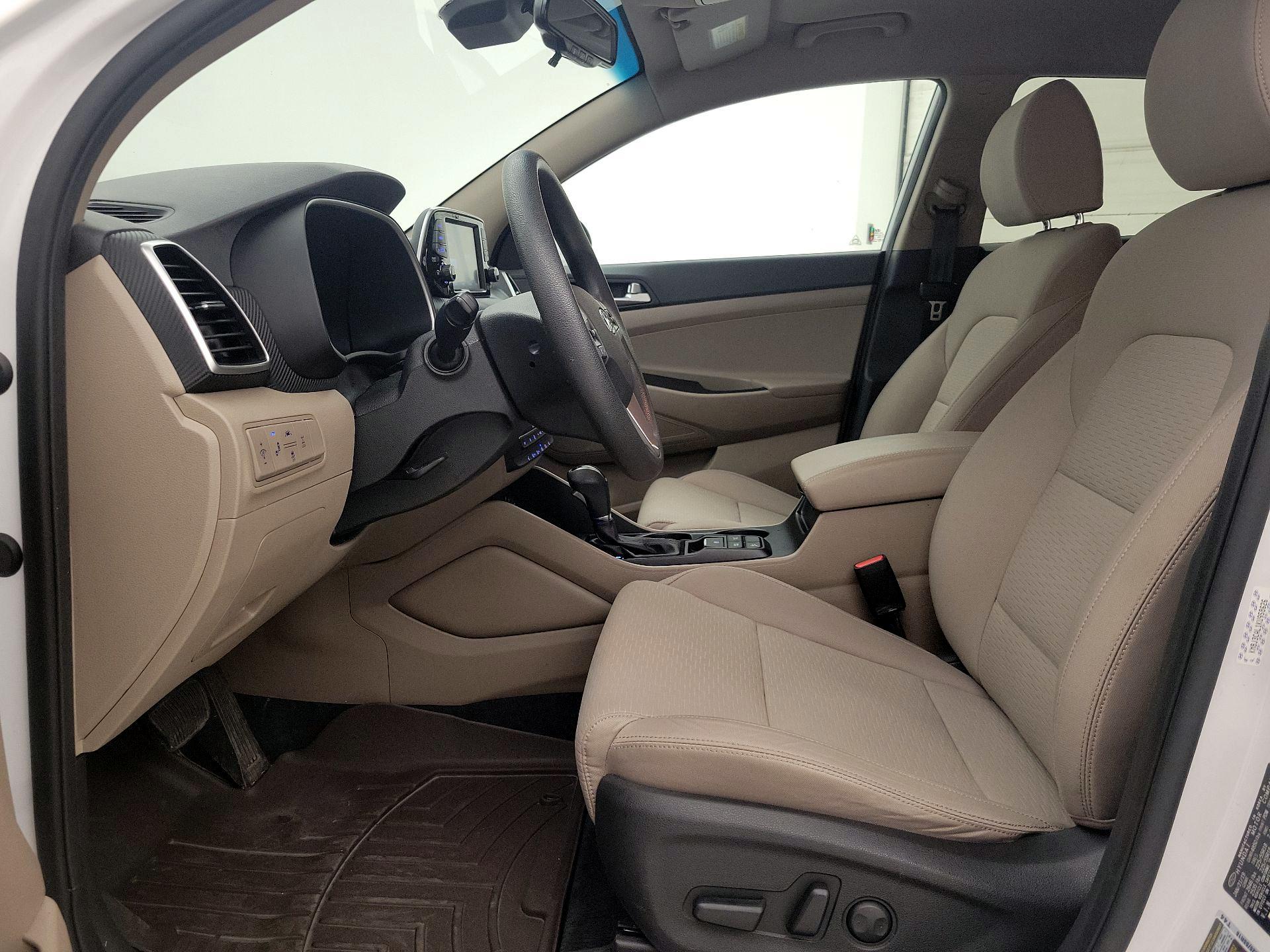 Thumbnail: 2019 Hyundai Tucson - 11
