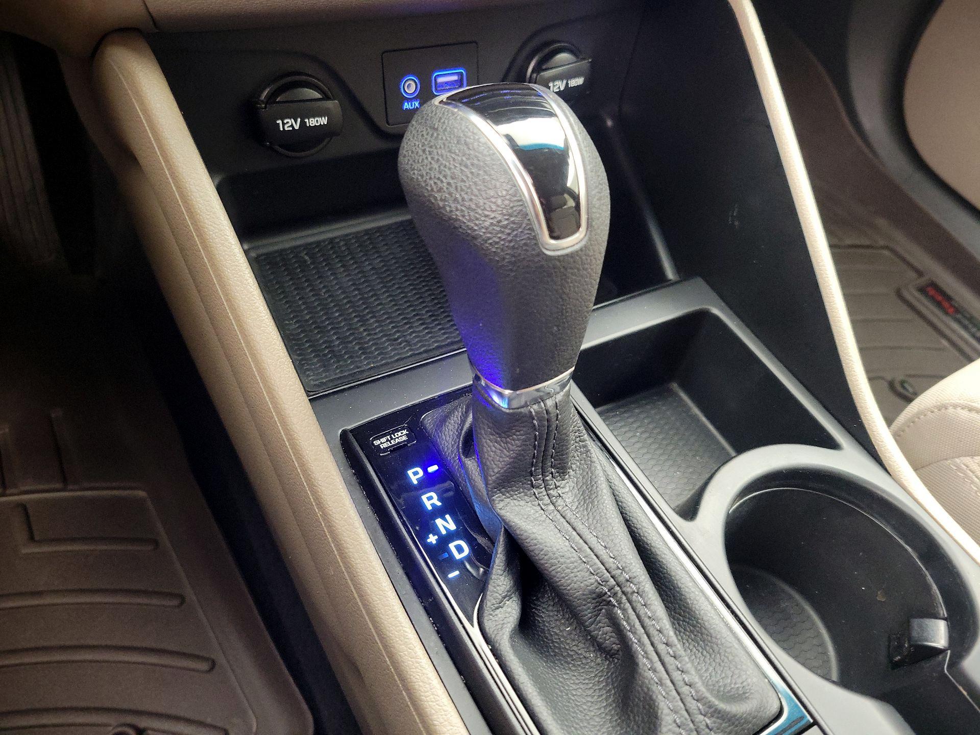 Thumbnail: 2019 Hyundai Tucson - 17
