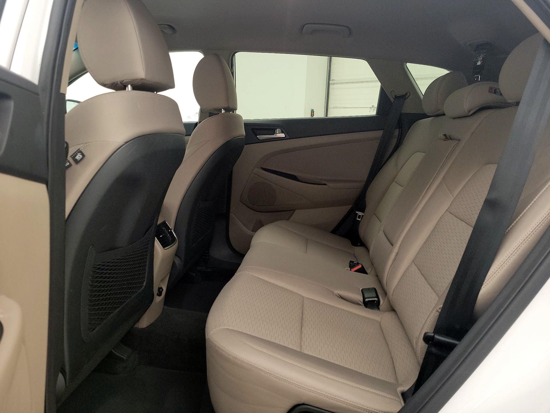 Thumbnail: 2019 Hyundai Tucson - 19