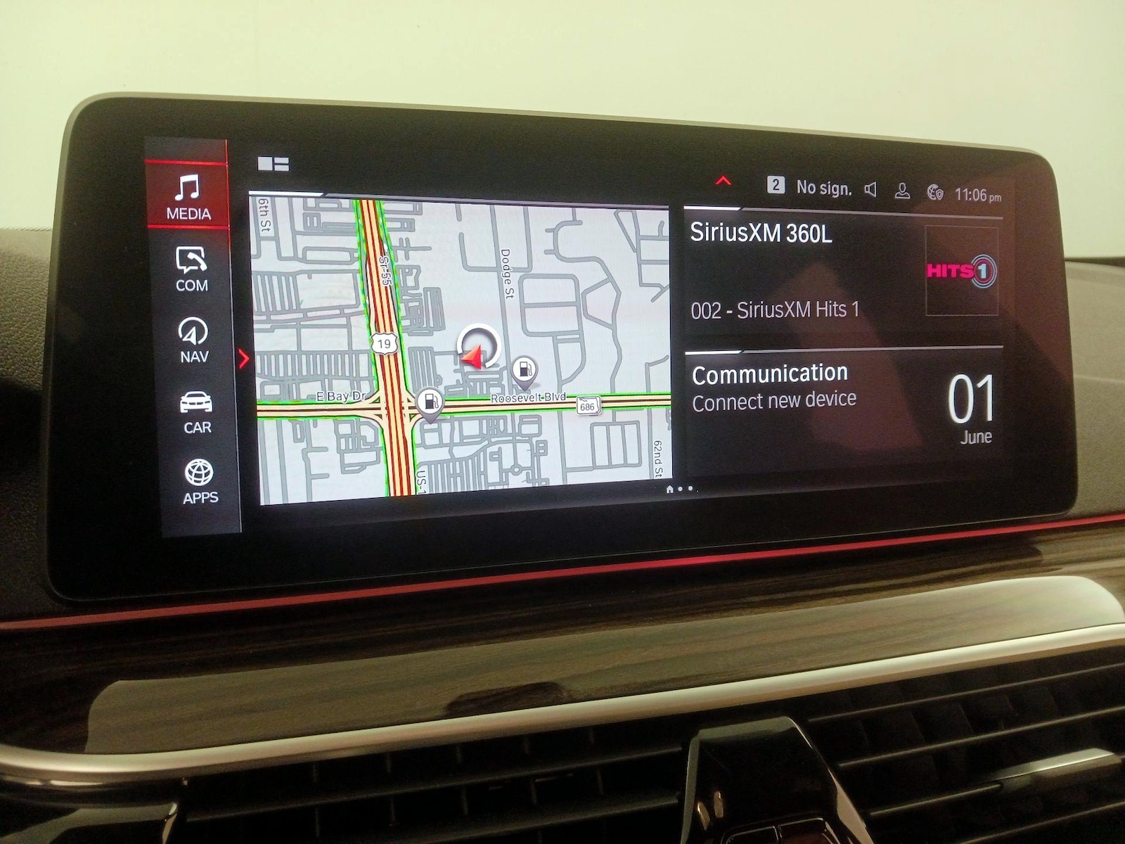 2022 BMW 5 Series 530i - Photo 15