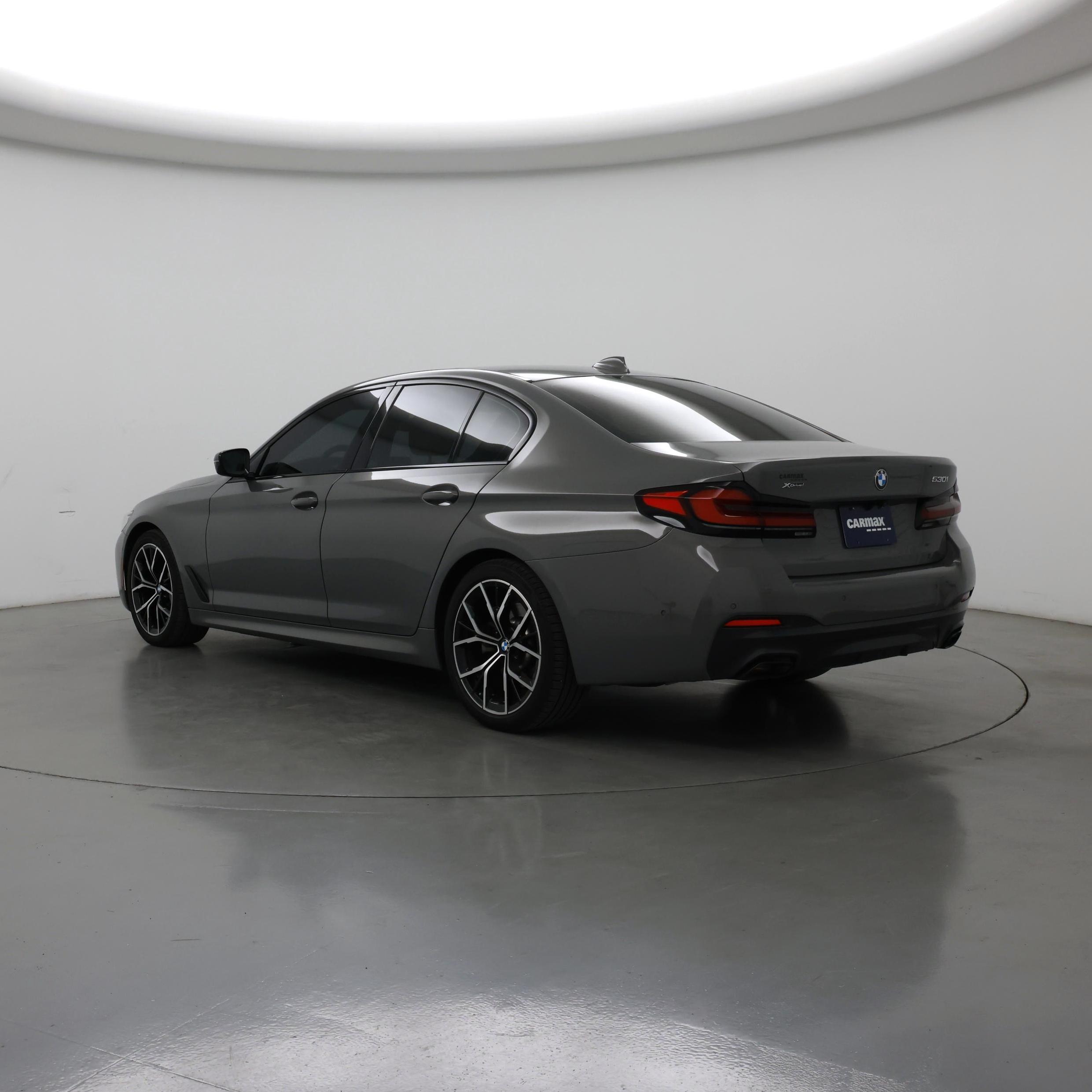 Thumbnail: 2022 BMW 5 Series - 2