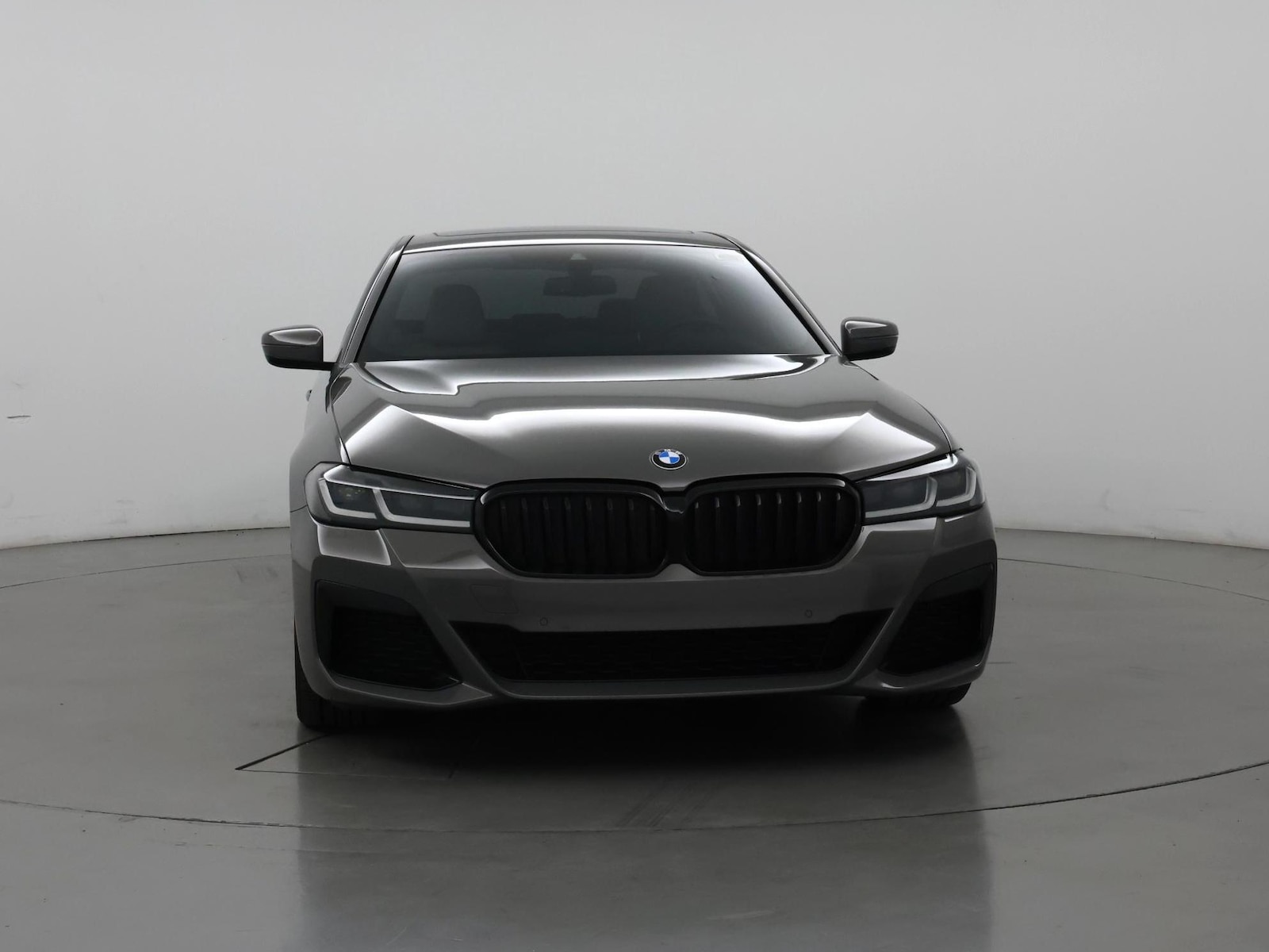 2022 BMW 5 Series 530i - Photo 6