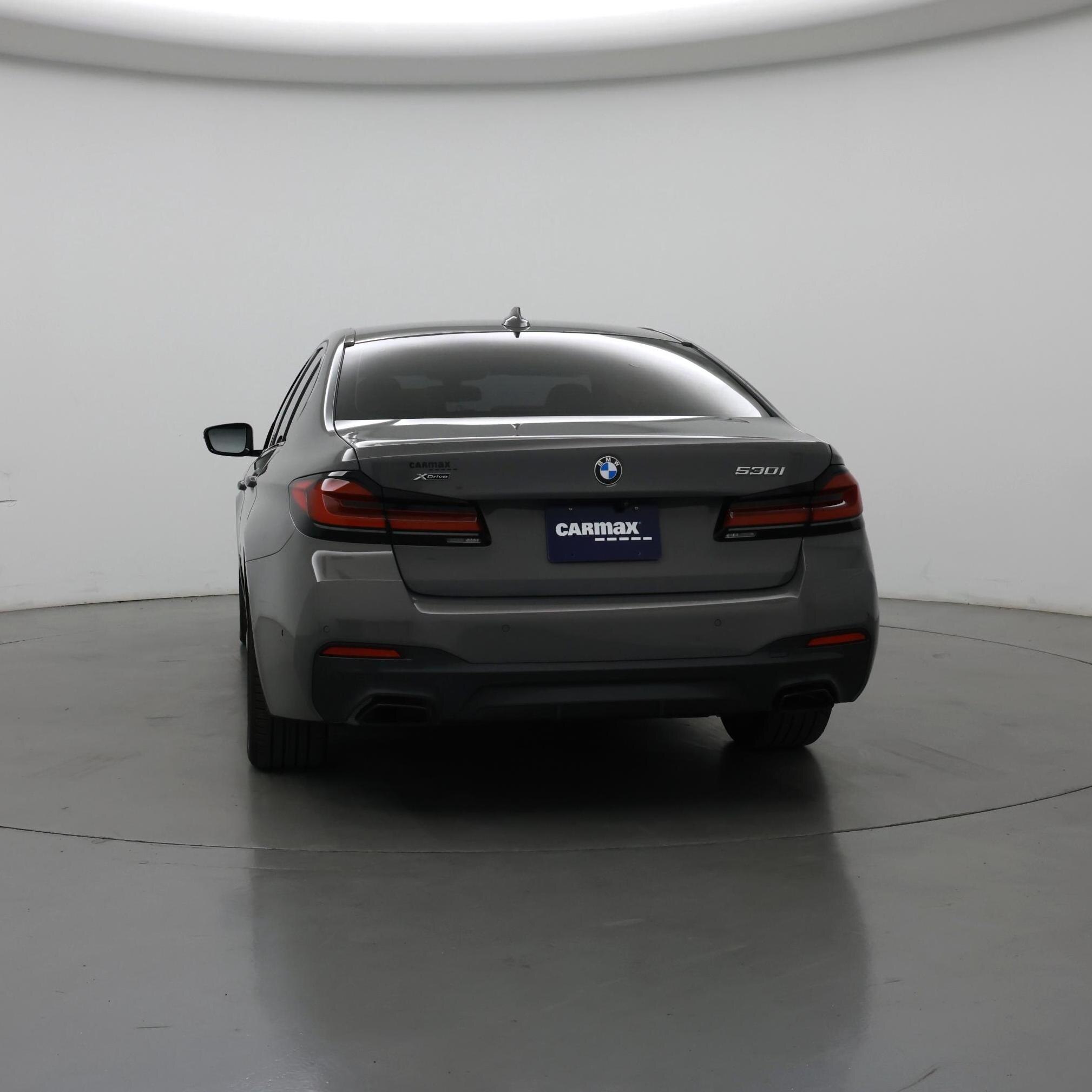 Thumbnail: 2022 BMW 5 Series - 6