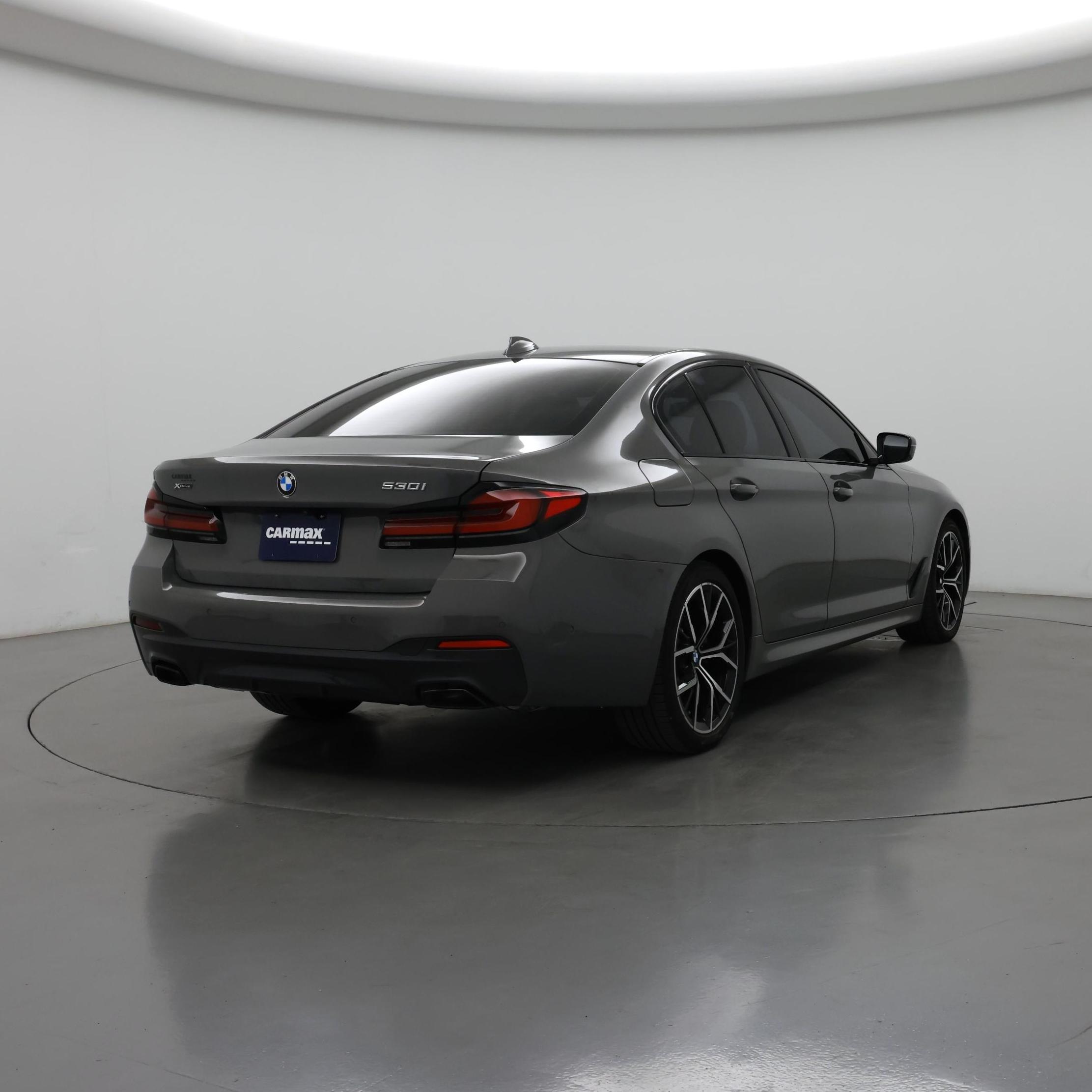 Thumbnail: 2022 BMW 5 Series - 8