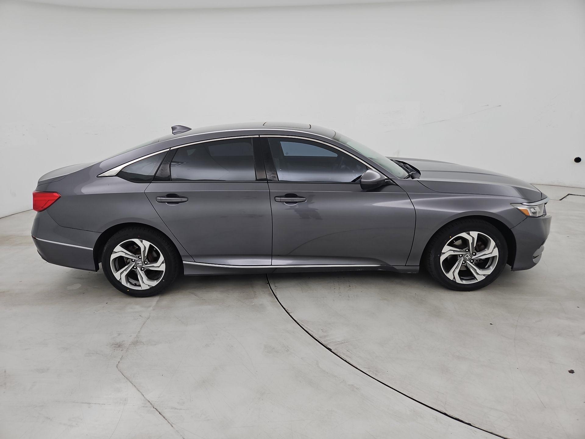 Thumbnail: 2018 Honda Accord - 4