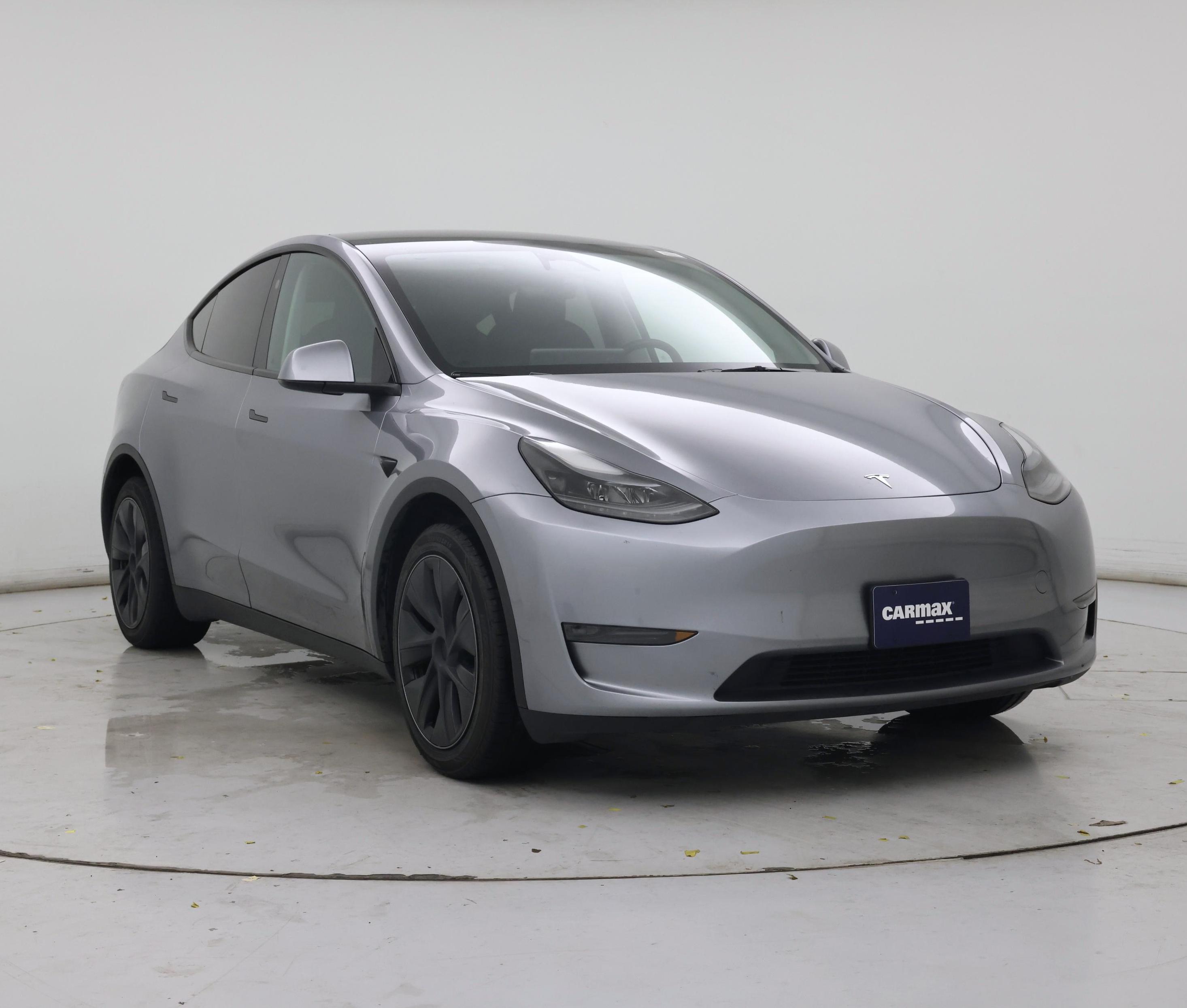 Silver 2024 Tesla Model Y SUV / Crossover All-Wheel Drive Automatic
