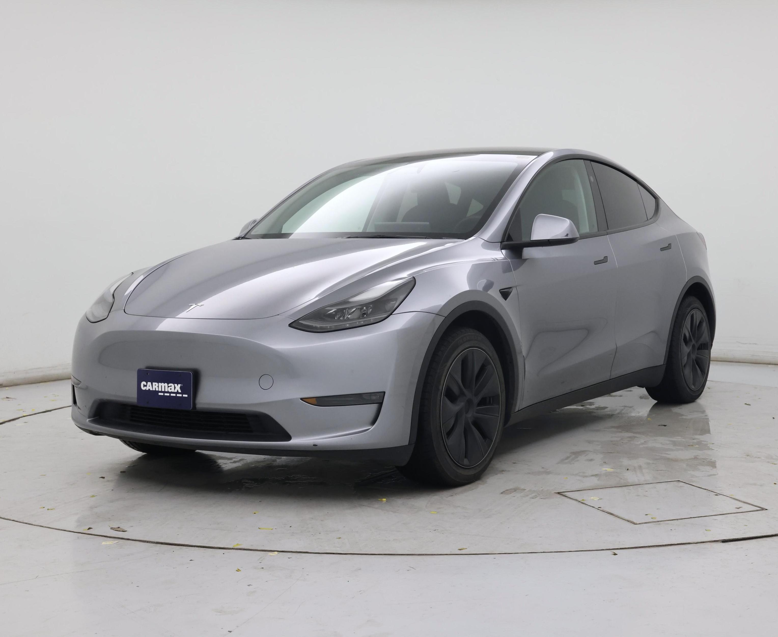 Thumbnail: 2024 Tesla Model Y - 4