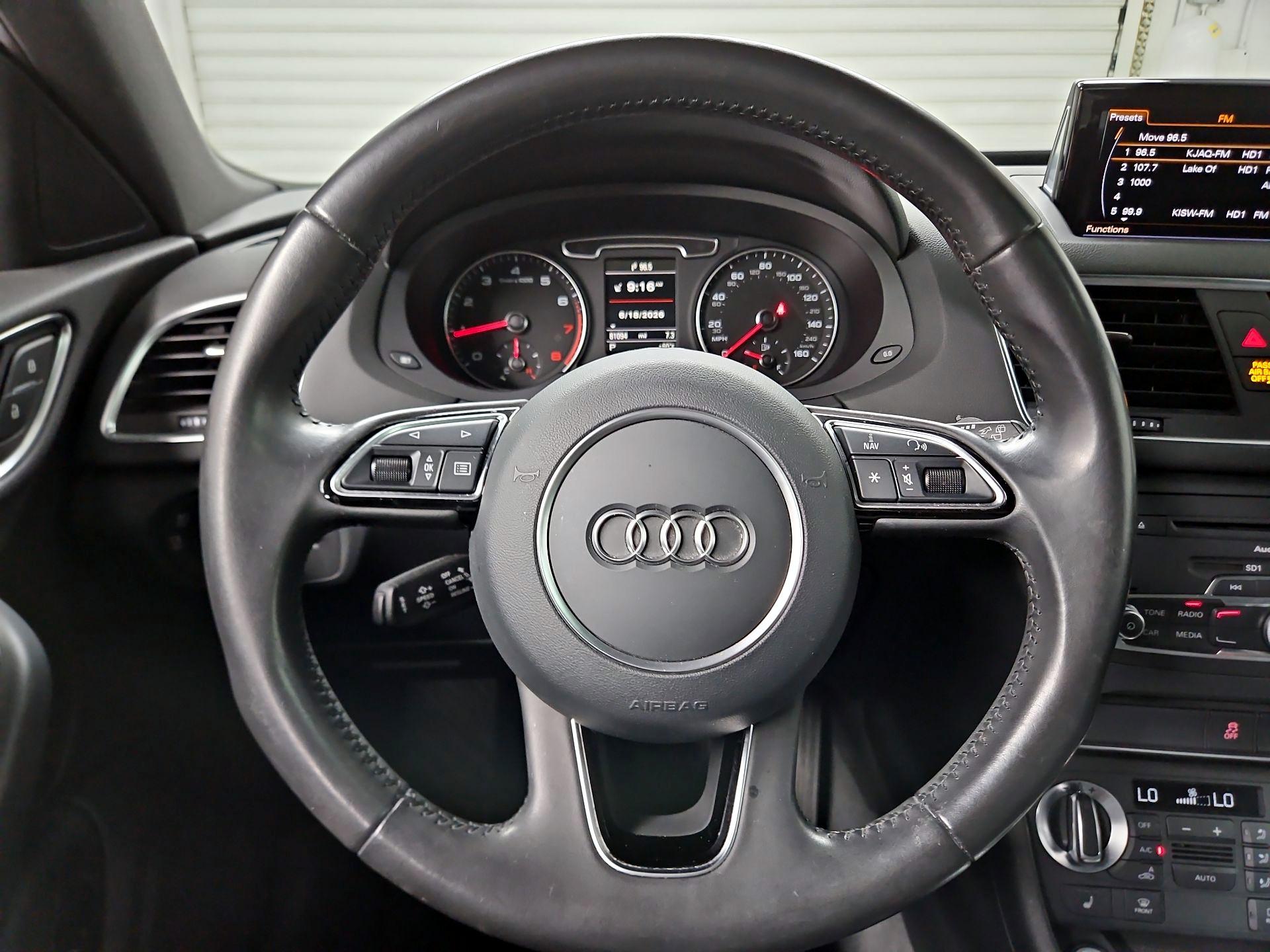 Thumbnail: 2015 Audi Q3 - 10