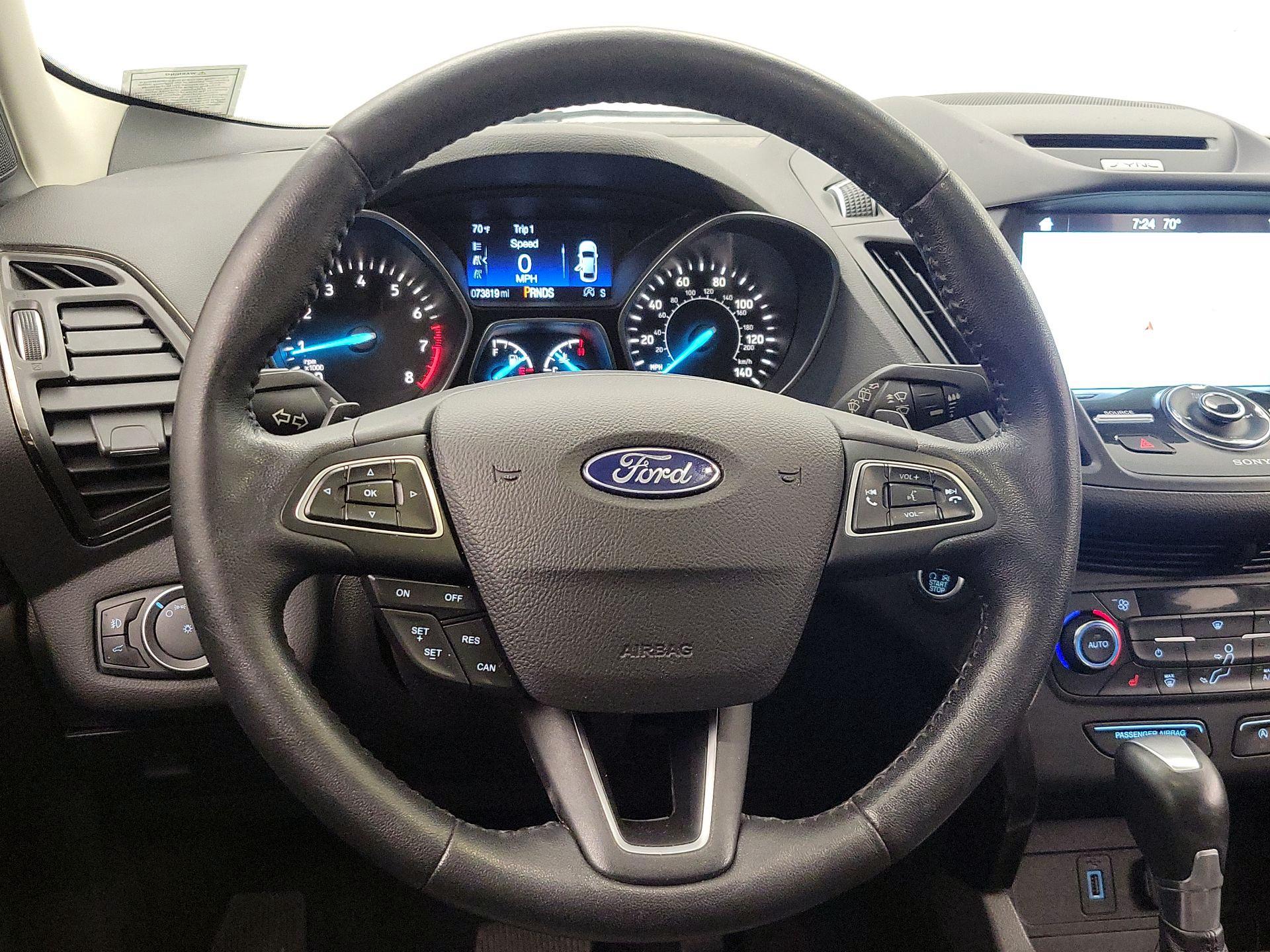 Thumbnail: 2017 Ford Escape - 10