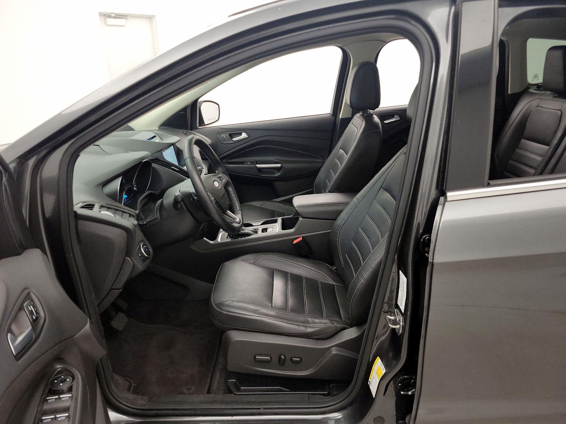 Thumbnail: 2017 Ford Escape - 11