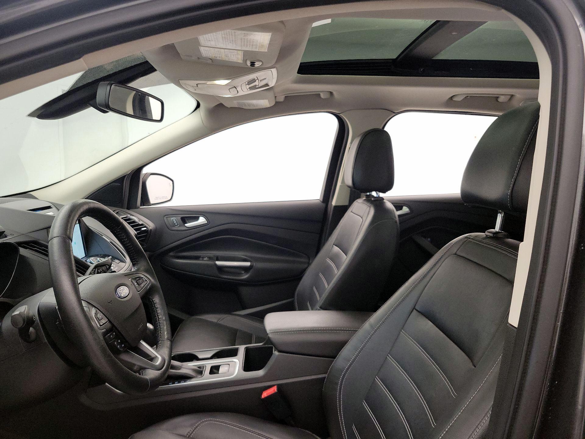 Thumbnail: 2017 Ford Escape - 20