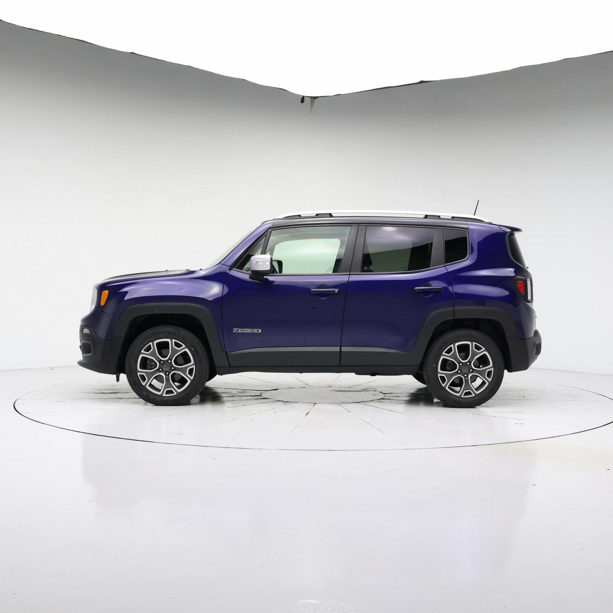 Thumbnail: 2018 Jeep Renegade - 7