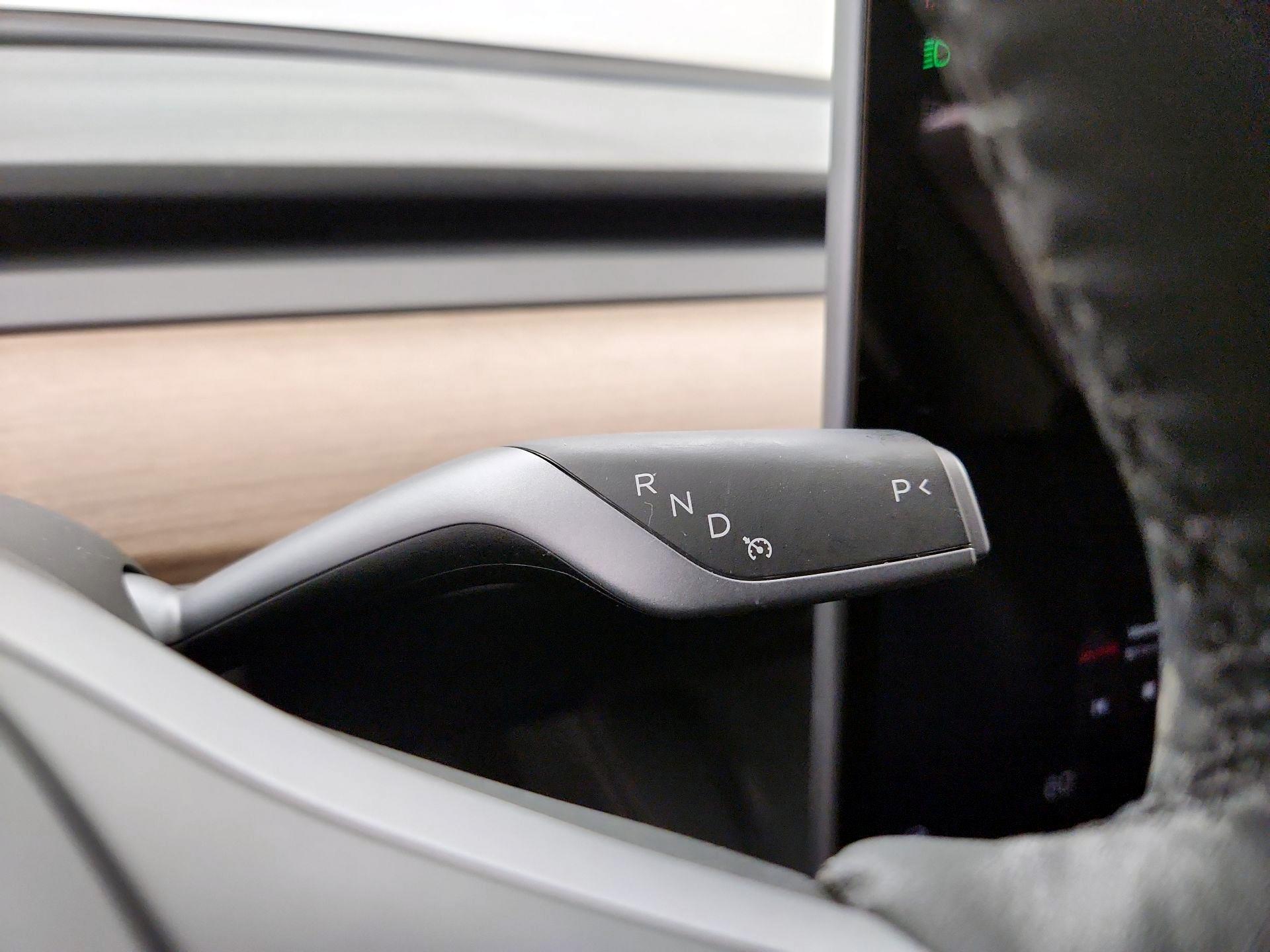 Thumbnail: 2023 Tesla Model Y - 15