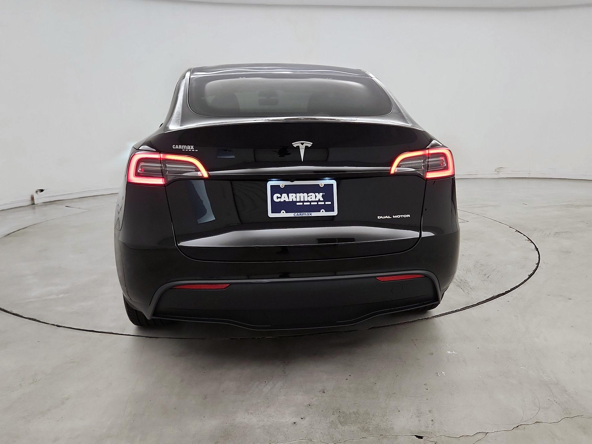 Thumbnail: 2023 Tesla Model Y - 6