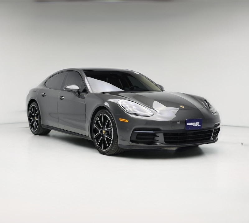 2018 Porsche Panamera 4