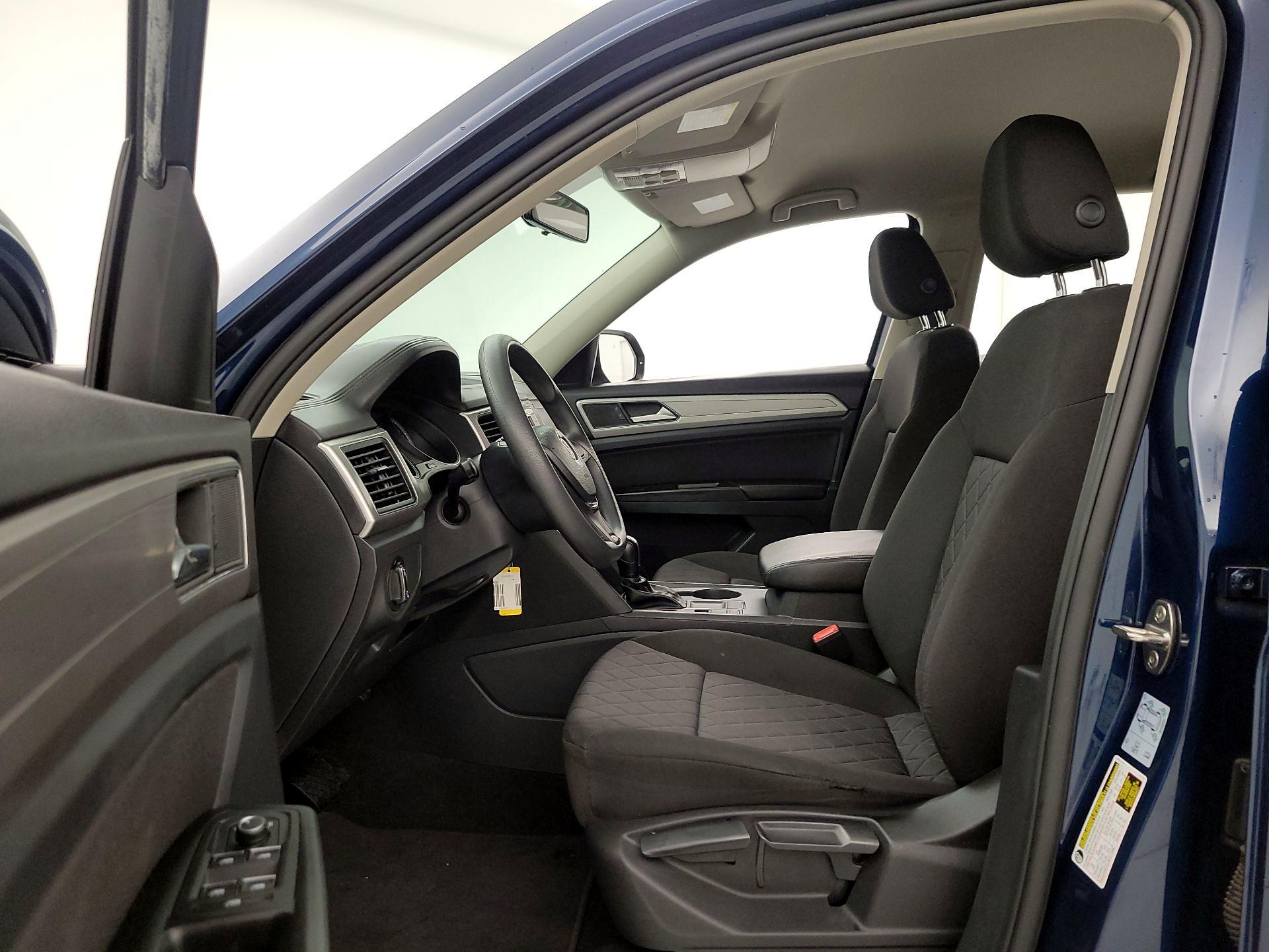 Thumbnail: 2018 Volkswagen Atlas - 11